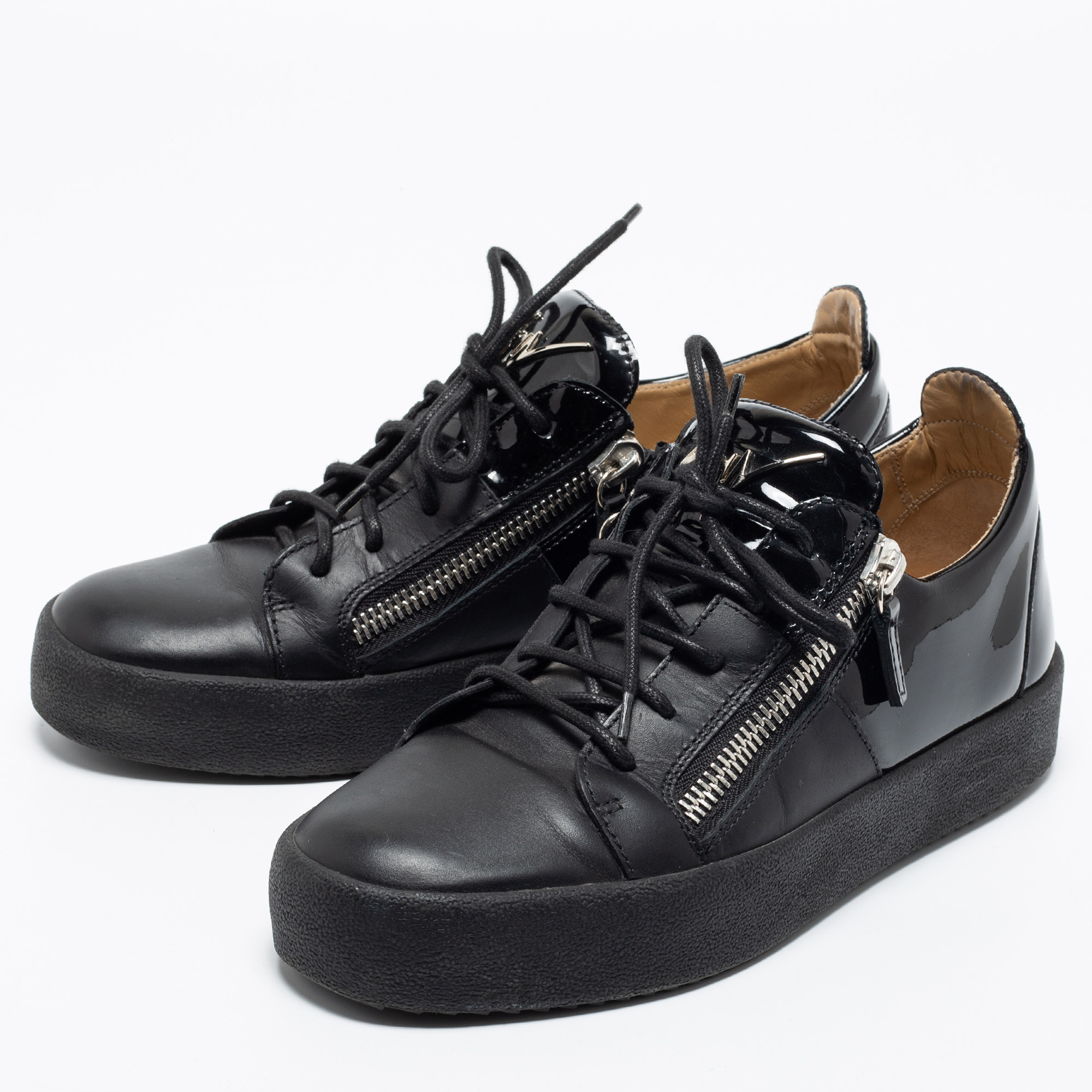 

Giuseppe Zanotti Black Patent And Leather Double Zip Low Top Sneakers Size