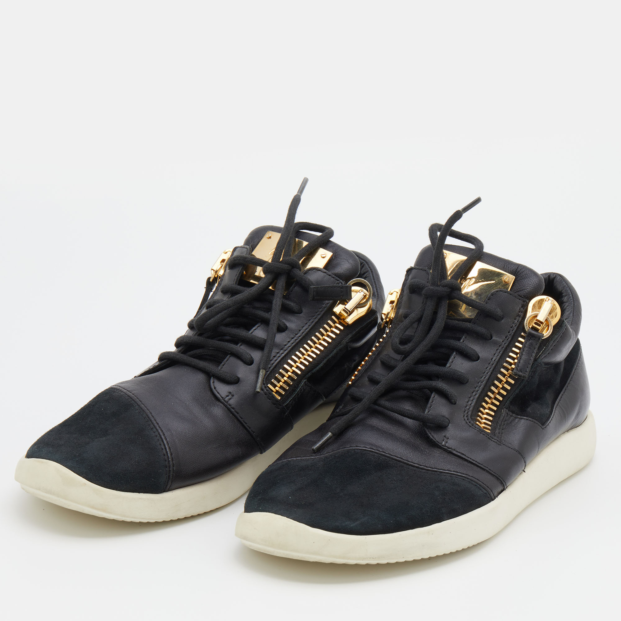 

Giuseppe Zanotti Black Leather and Suede Runner Low Top Sneakers Size