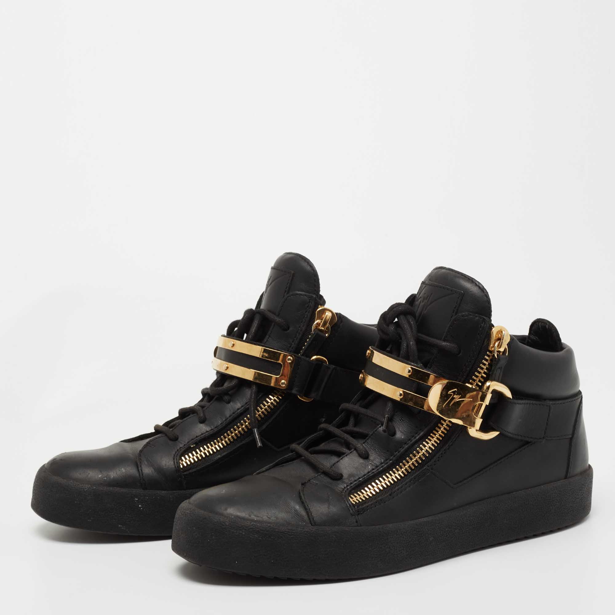 

Giuseppe Zanotti Black Leather High Top Sneakers Size