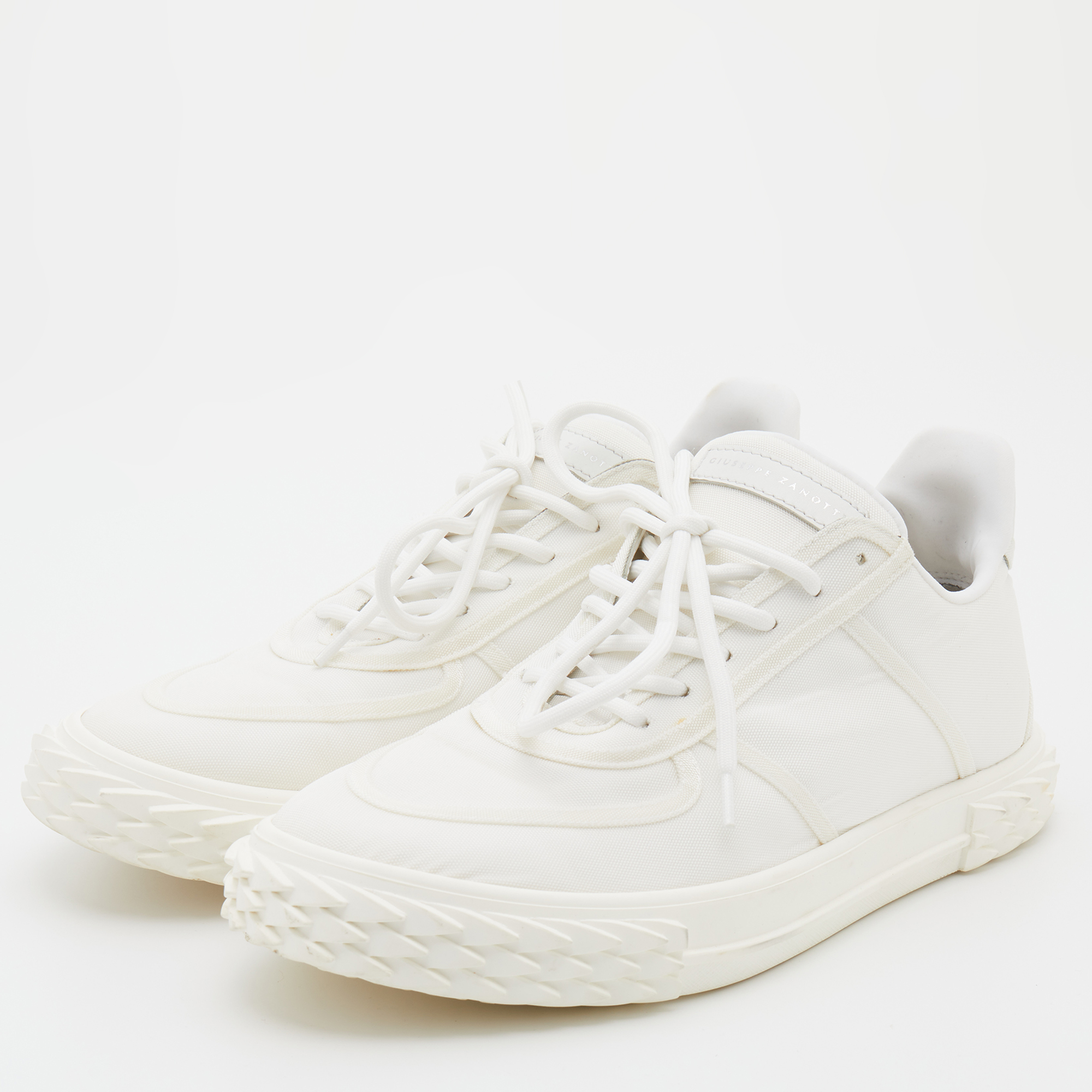 

Giuseppe Zanotti White Fabric and Leather Low Top Sneakers Size