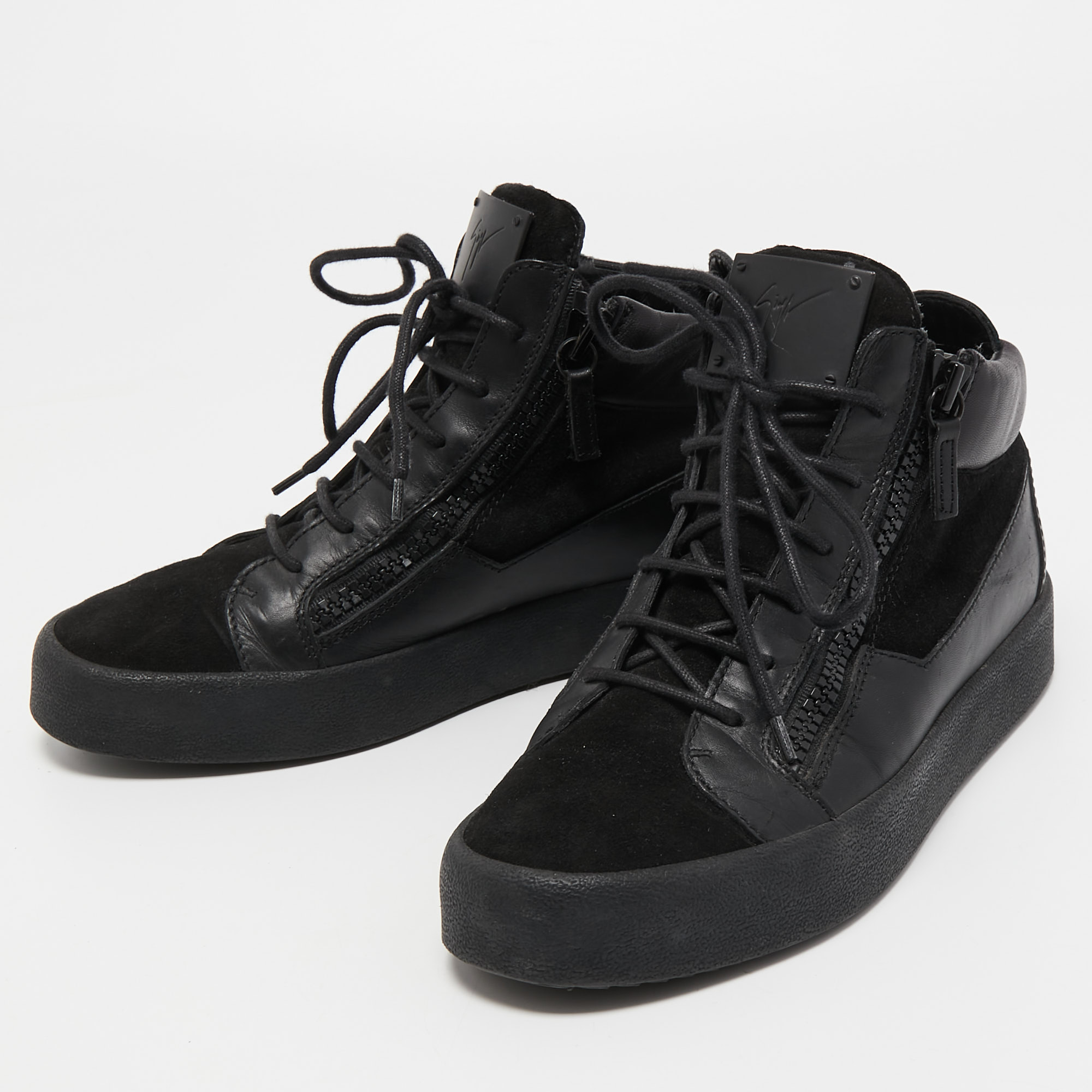 

Giuseppe Zanotti Black Leather and Suede High Top Sneakers Size