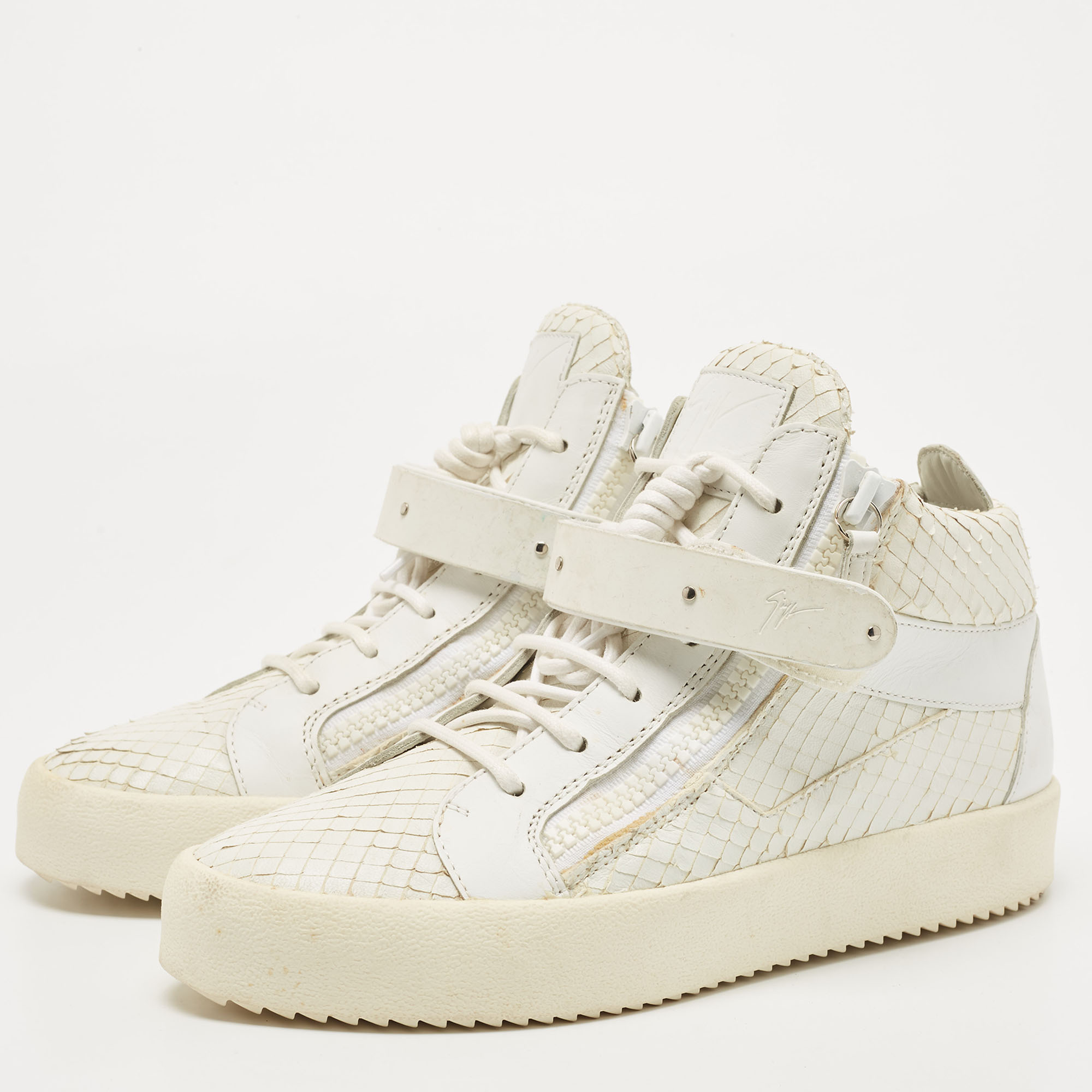 

Giuseppe Zanotti White Python Embossed and Leather Coby High Top Sneakers Size