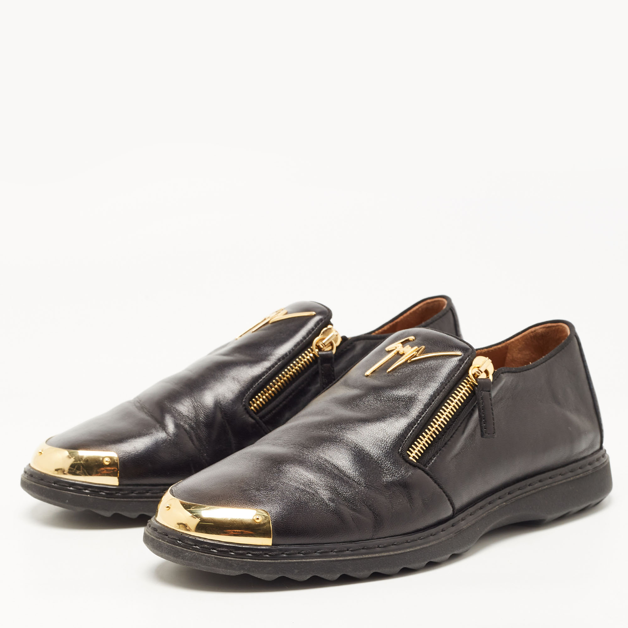 

Giuseppe Zanotti Black Leather Zip Detail Sneakers Size
