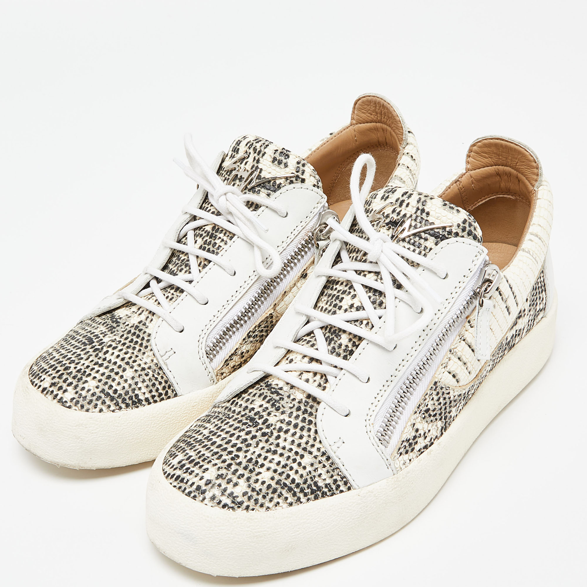 

Giuseppe Zanotti White/Beige Lizard Embossed and Leather Frankie Sneakers Size