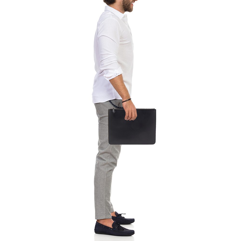 

Givenchy Black Leather Logo Flat Zip Pouch