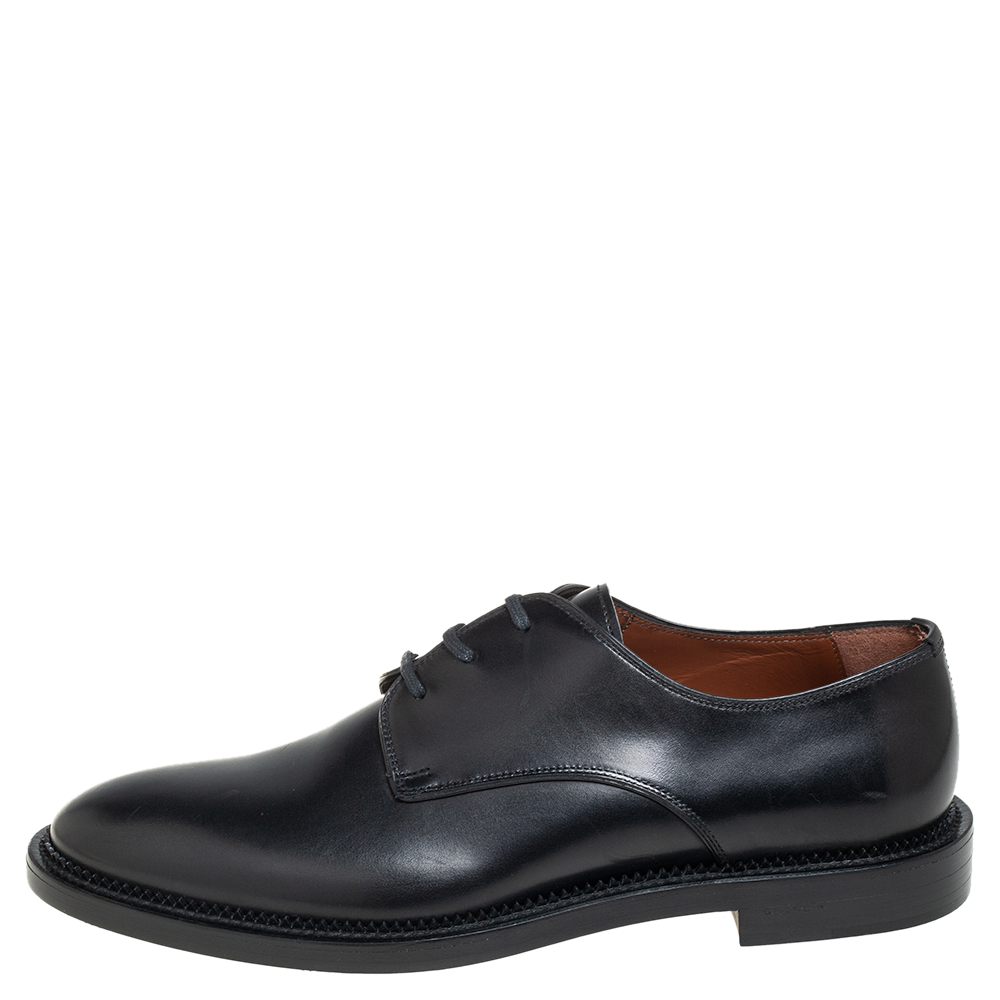 

Givenchy Black Leather Lace Up Oxfords Size