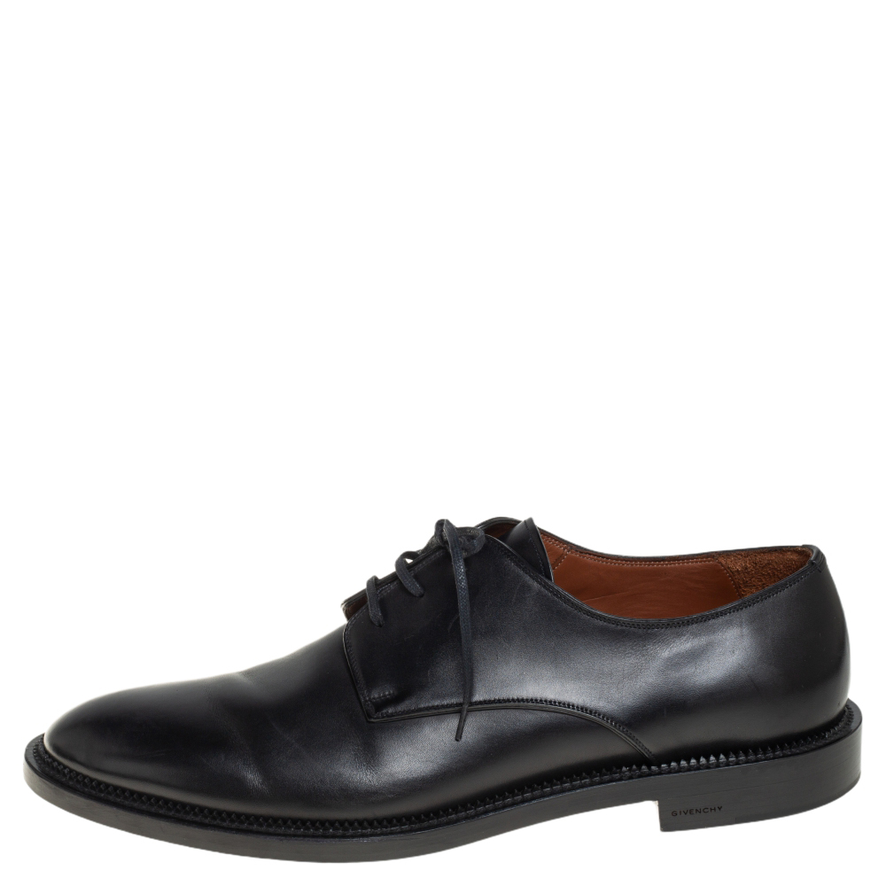 

Givenchy Black Leather Lace Up Derby Size
