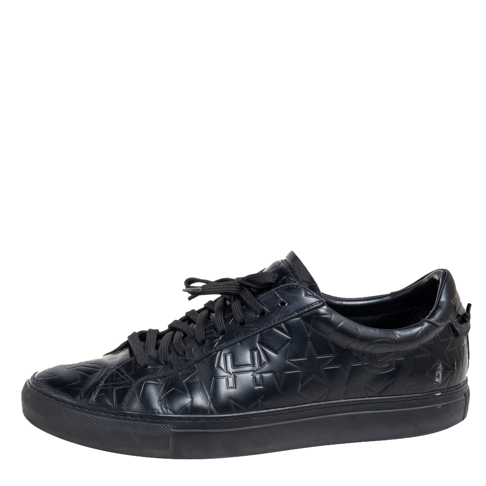 

Givenchy Black Leather Star Embossed Lace Up Sneakers Size