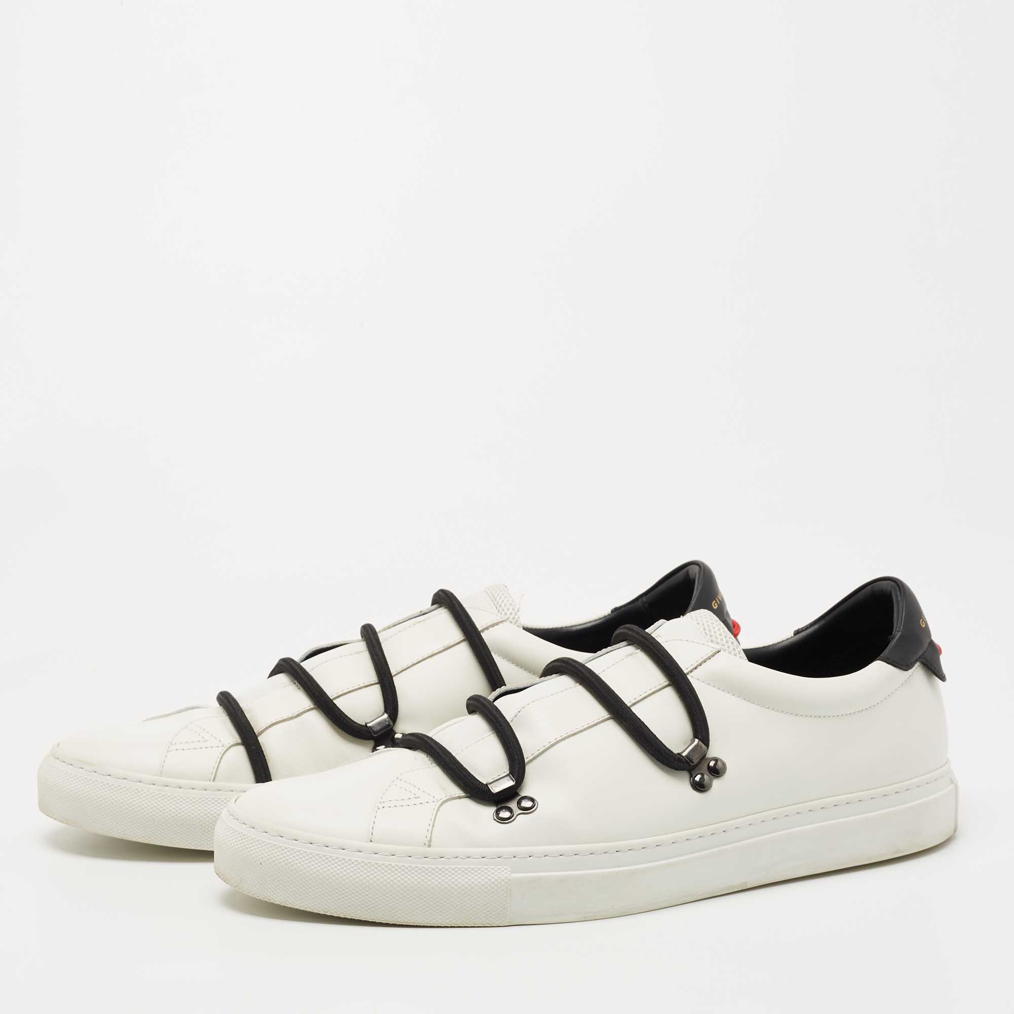 

Givenchy White Leather Low Top Sneakers Size