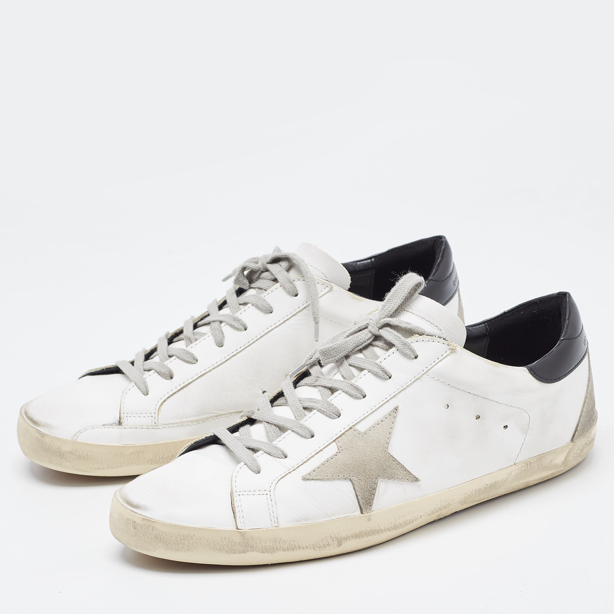 

Golden Goose White Leather Superstar Low Top Sneakers Size