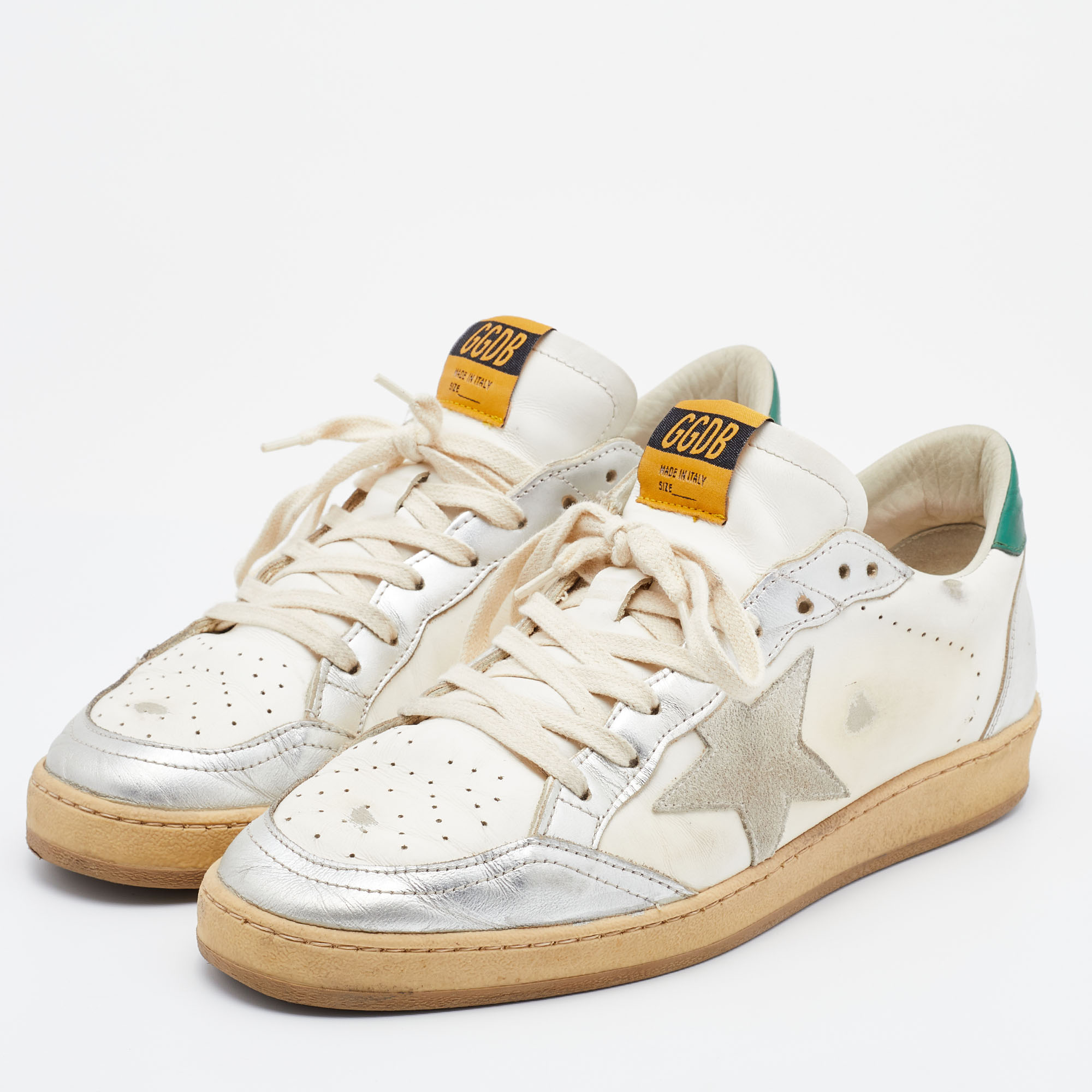 

Golden Goose White/Silver Leather Ball Star Sneakers Size