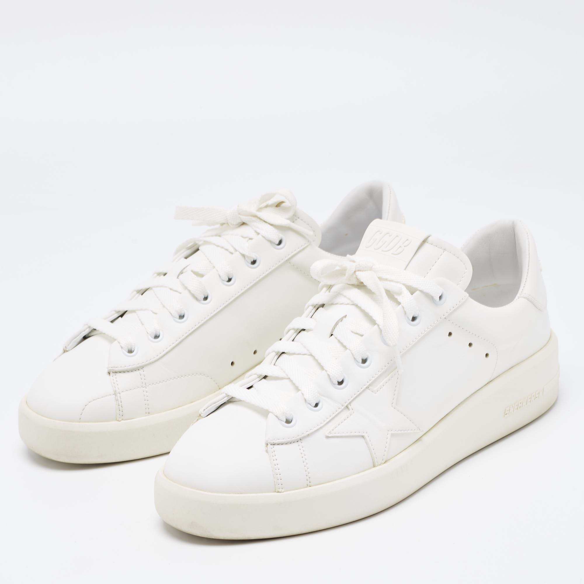 

Golden Goose White Leather Super Star Low Top Sneakers Size