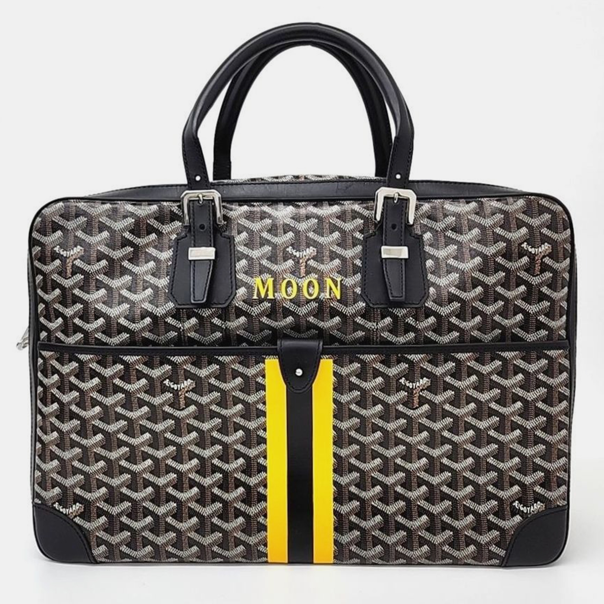 Pre-owned Goyard Macage Ambassade Mm Bag In Black