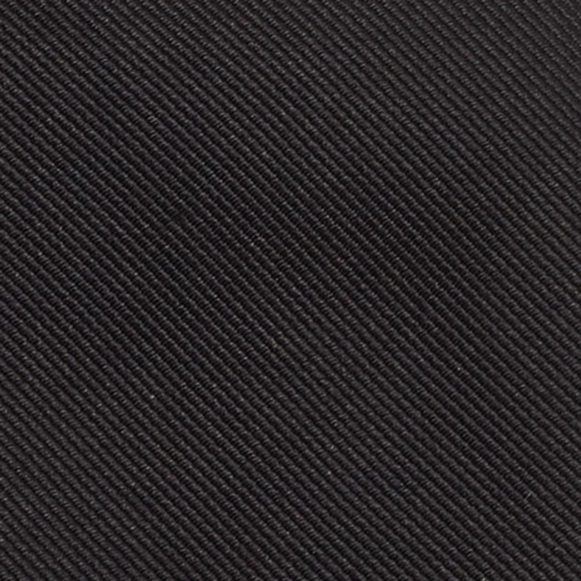 

Gucci Black Bee Embroidered Silk Slim Tie