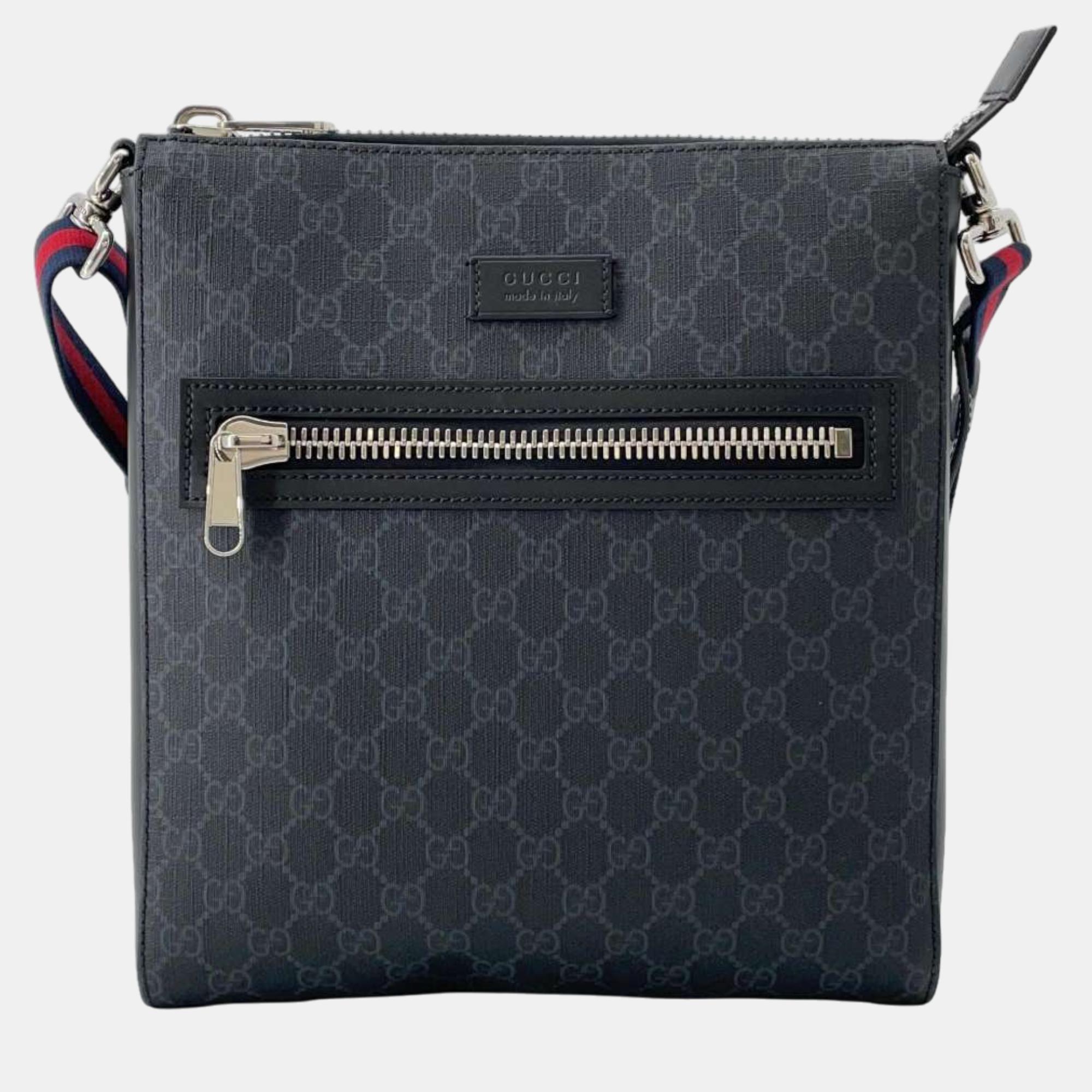 

Gucci Black GG Supreme Canvas Messenger Bag