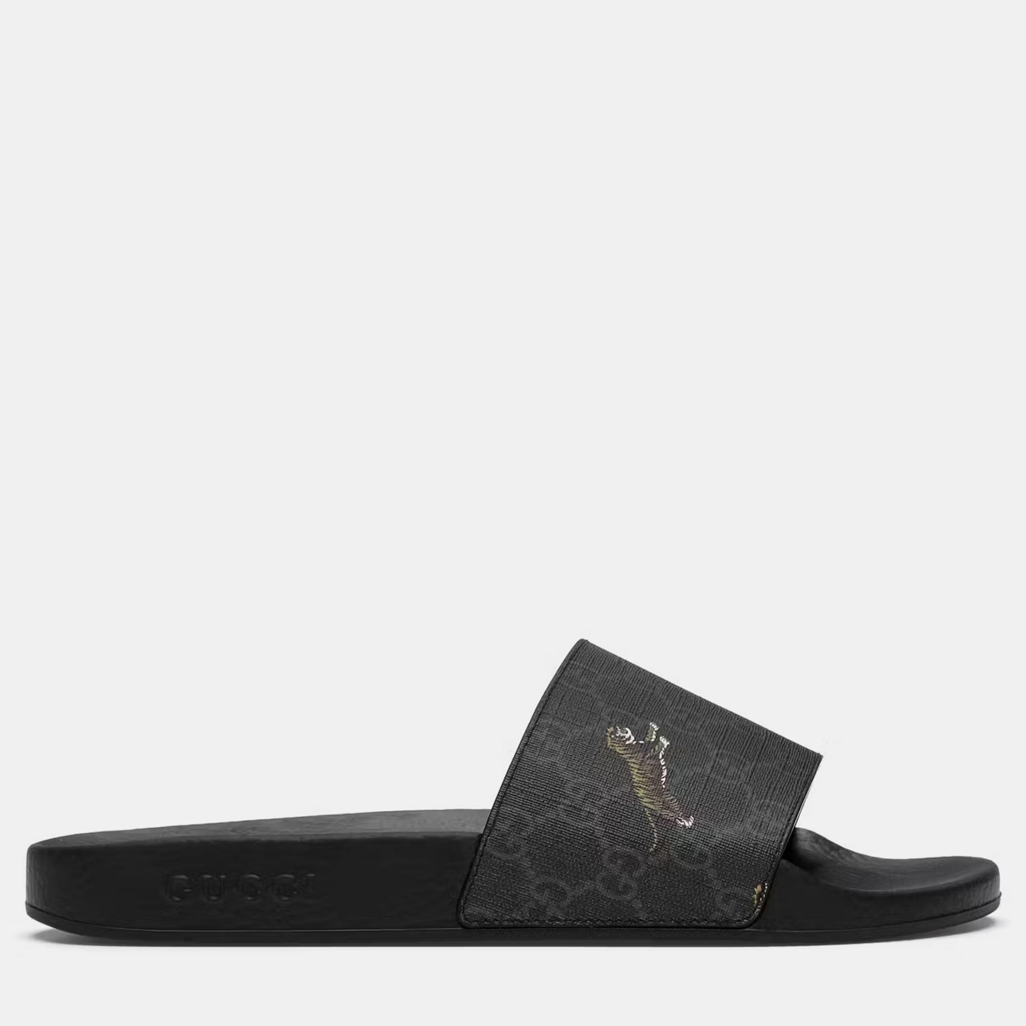 

Gucci Black GG Supreme Tigers Slides EU