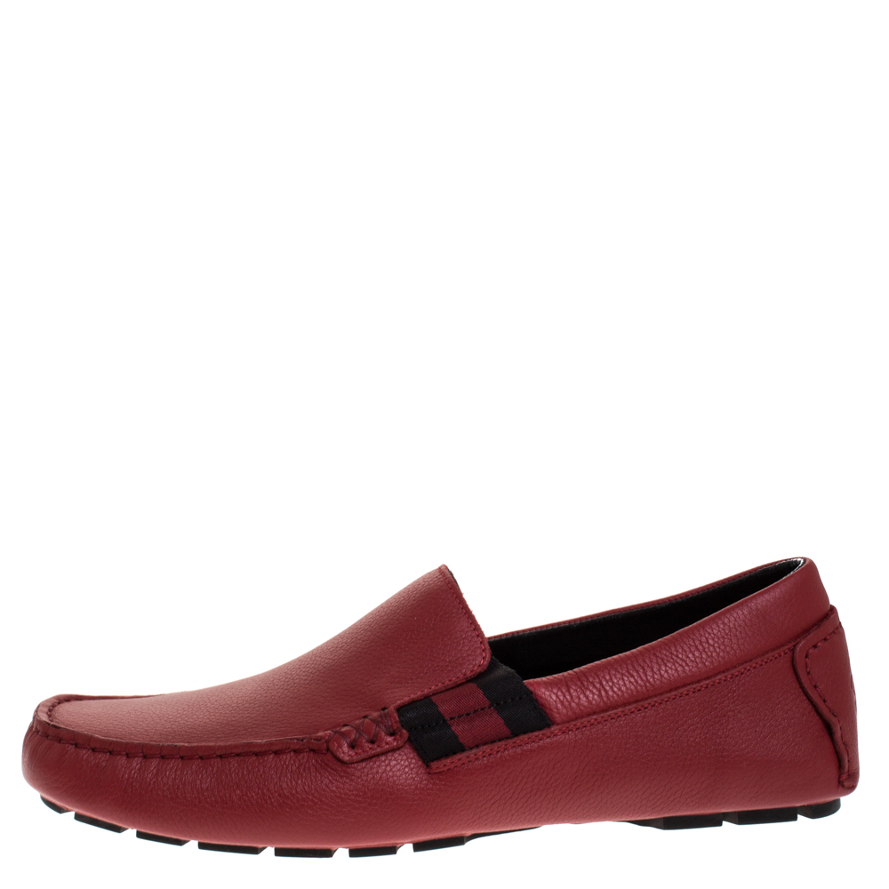 

Gucci Red Textured Leather Web Detail New Praga Slip On Loafers Size