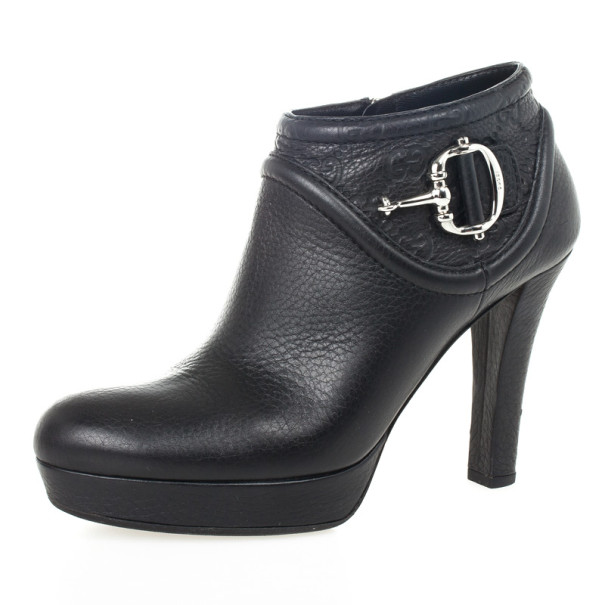 Pre Owned Gucci Black Leather 'Cellarius' Horsebit Detail Ankle Boots Size 38.5