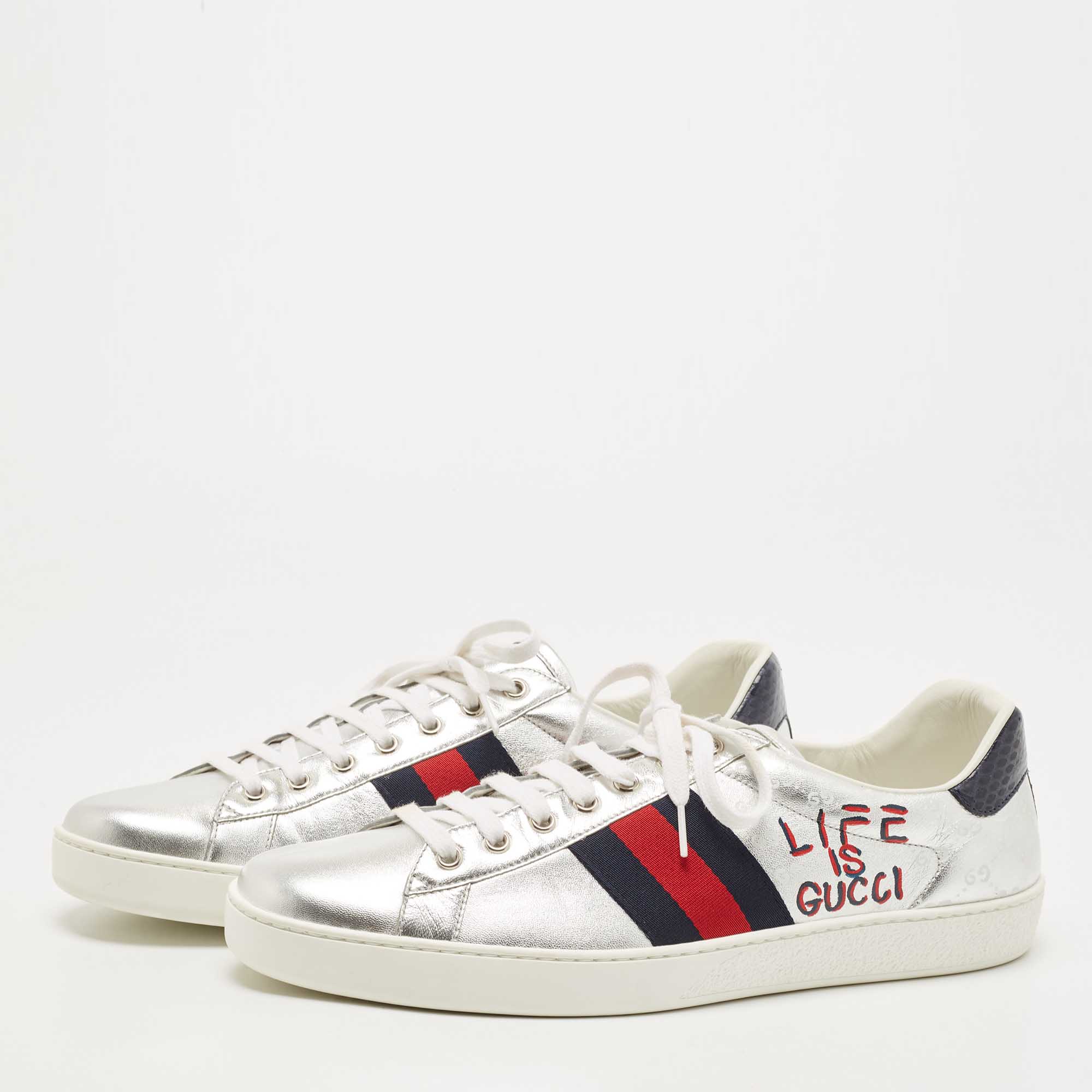 

Gucci Silver Leather Printed Ace Sneakers Size