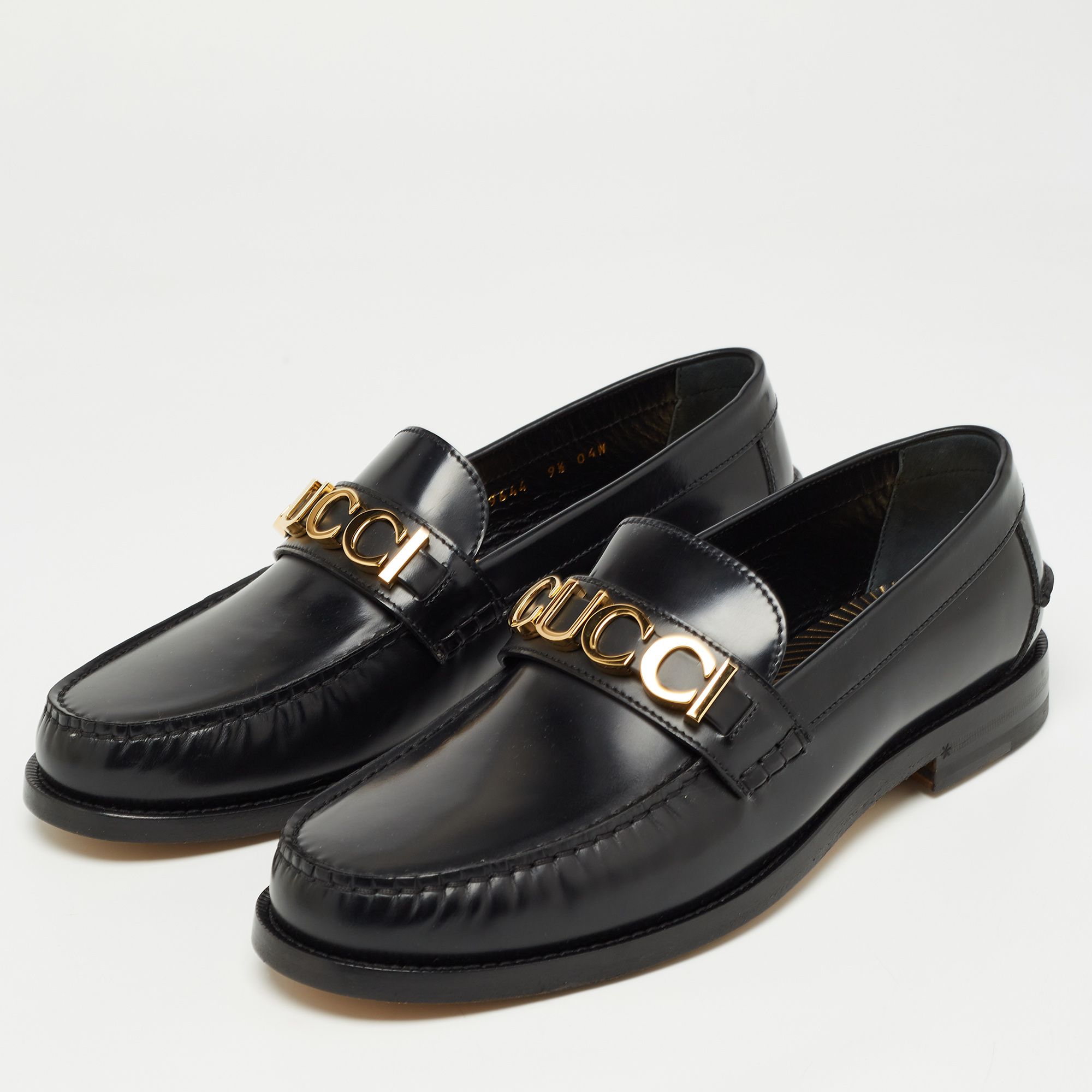 

Gucci Black Leather Cara Loafers Size