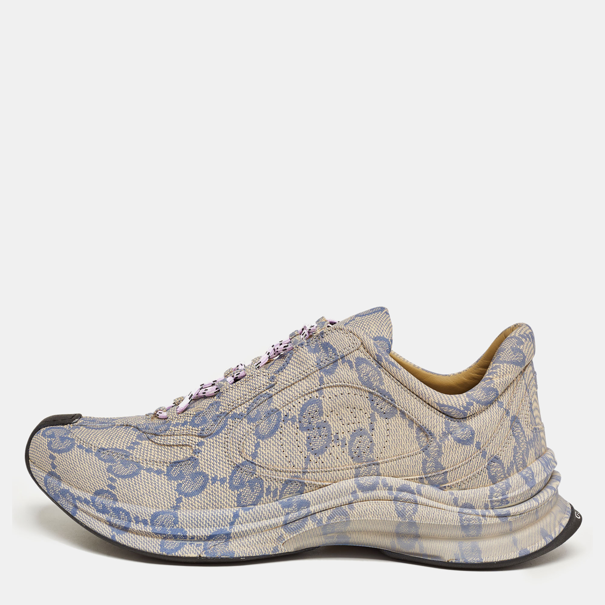 

Gucci Beige/Blue GG Printed Leather Run Sneakers Size