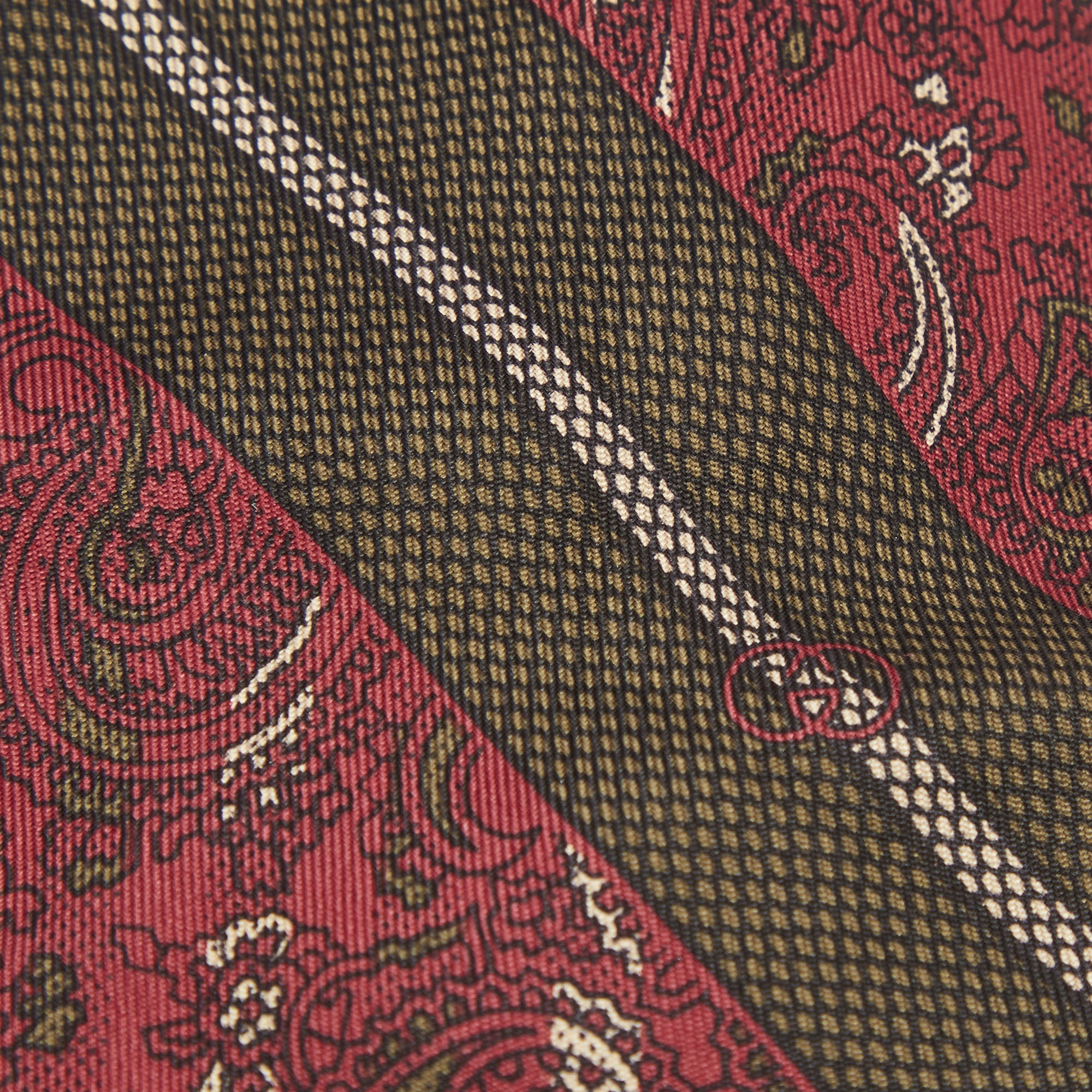 

Gucci Brown Paisley Print Silk Tie