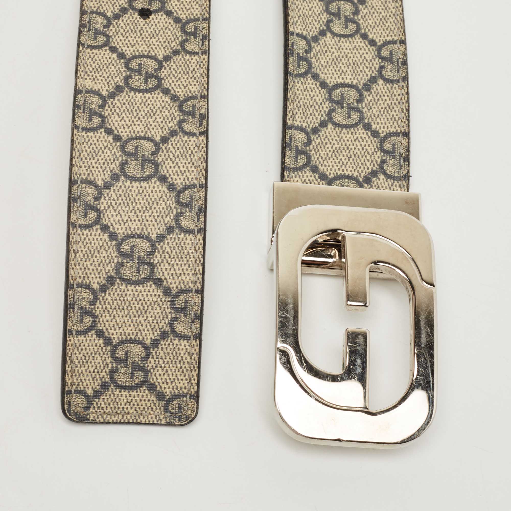 

Gucci Beige GG Supreme Canvas Reversible Interlocking G Buckle Belt