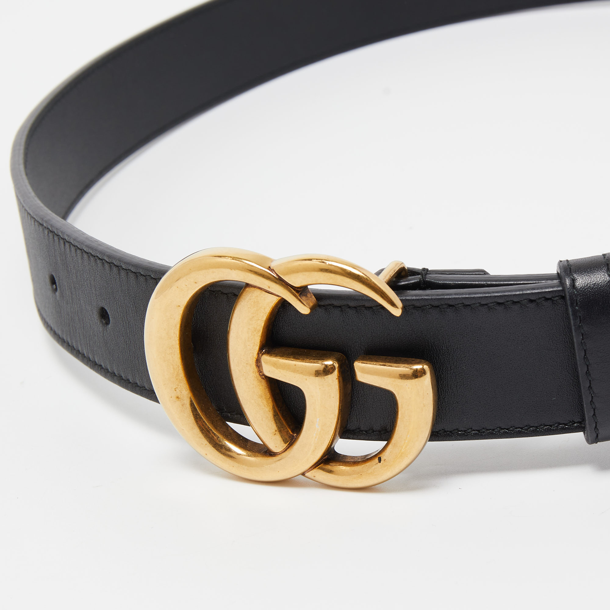 

Gucci Black Leather Double G Buckle Belt