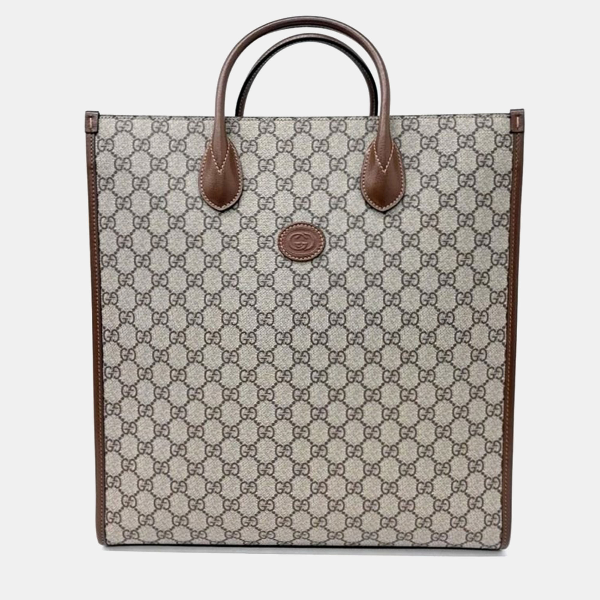 

Gucci Interlocking G Medium Tote Bag, Beige