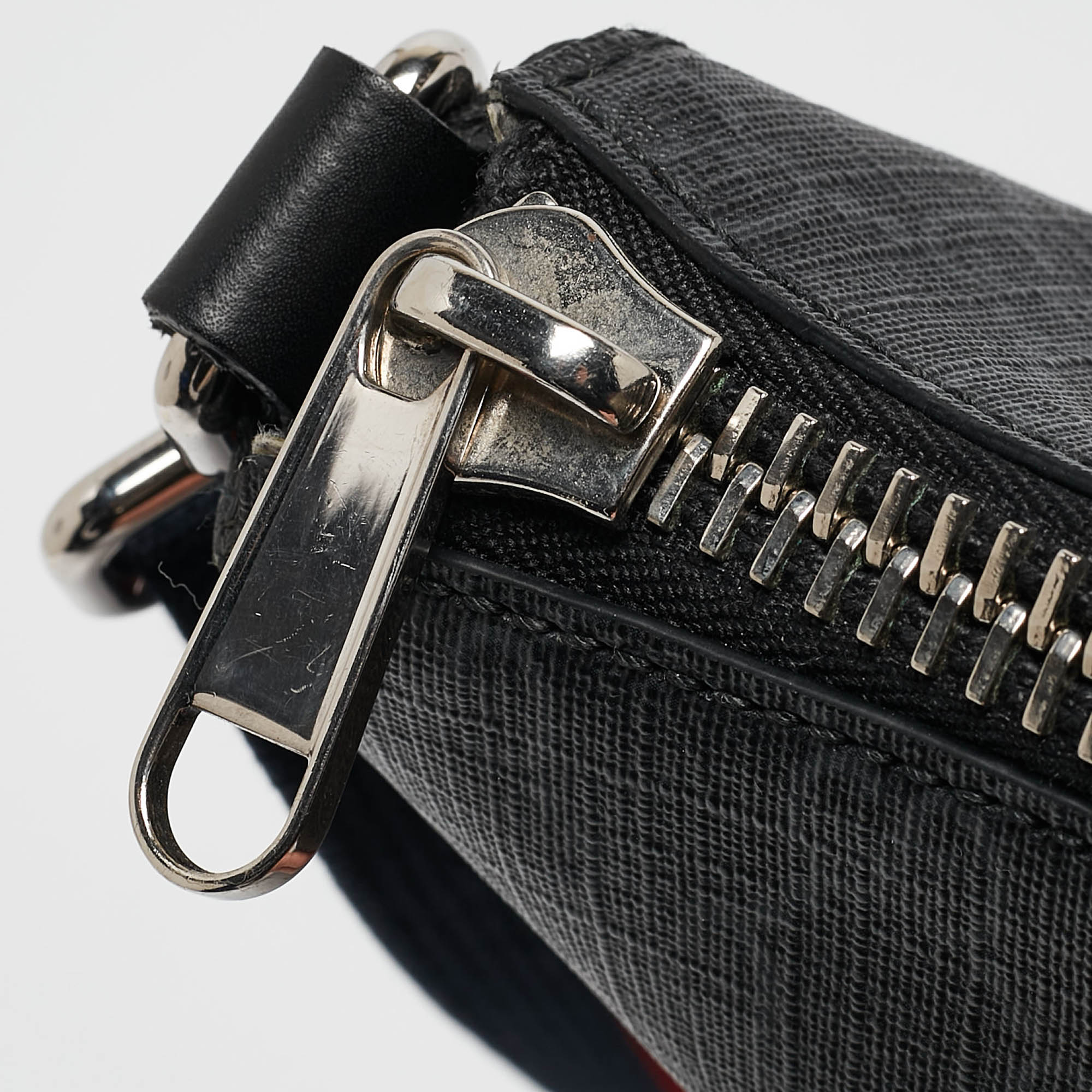 Gucci Black GG Supreme Canvas and Leather Flat Messenger Bag 