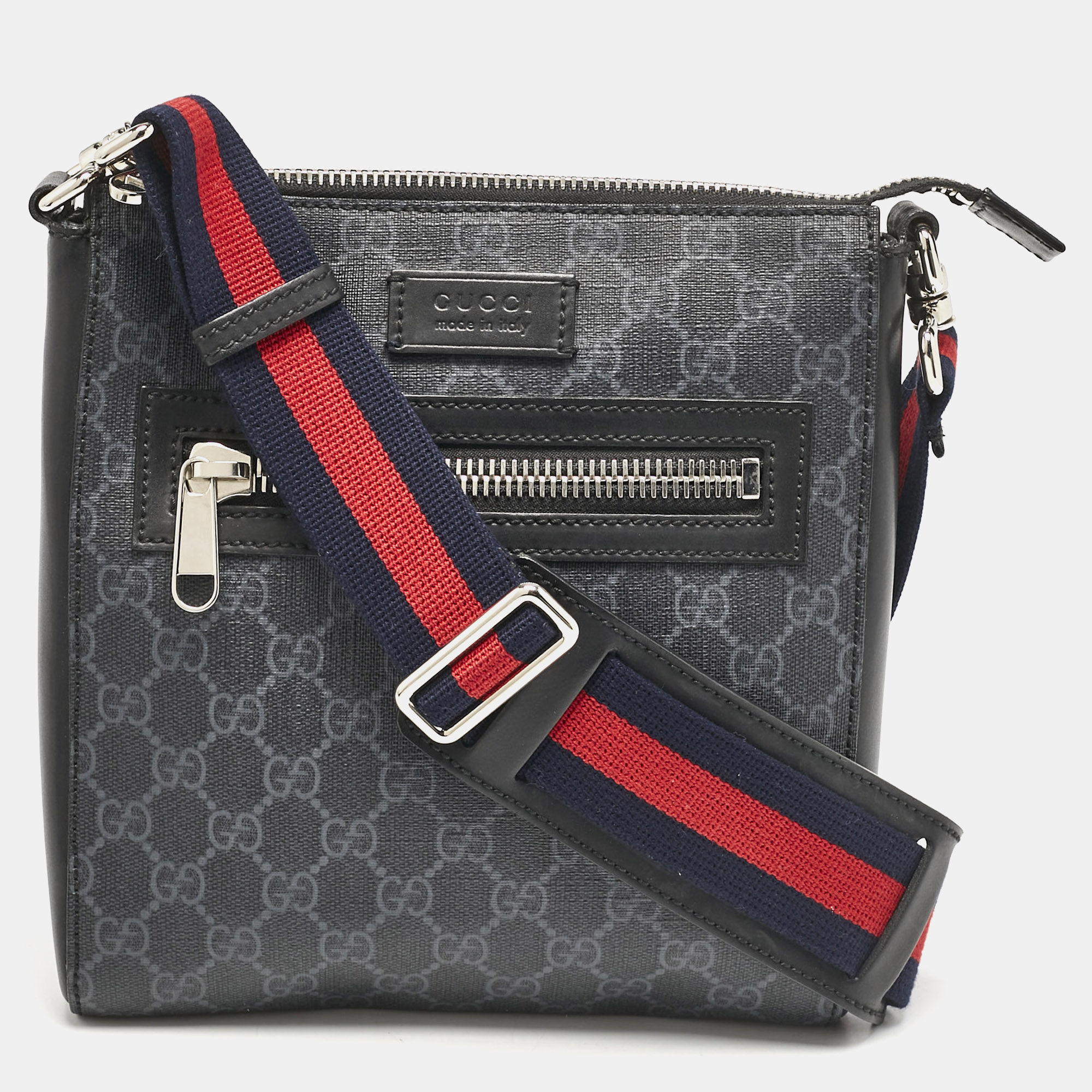 

Gucci Black GG Supreme Canvas  Messenger Bag