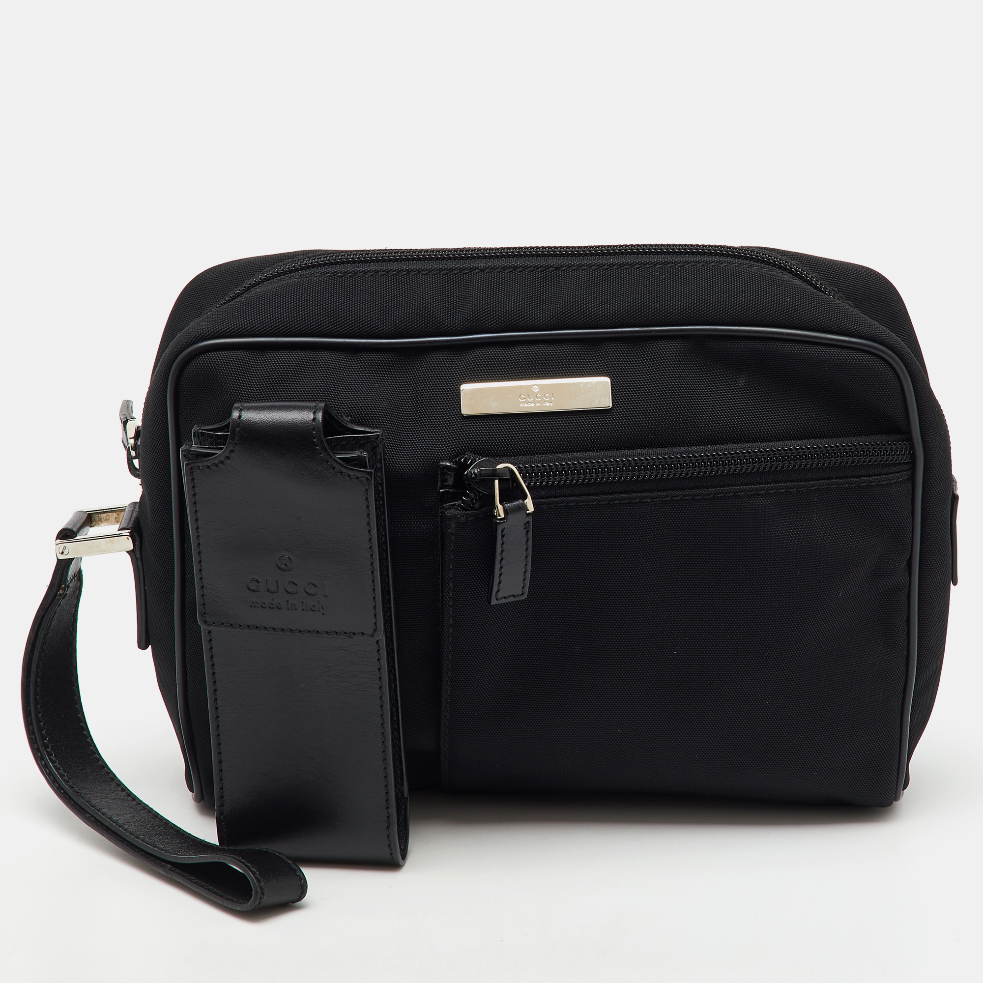 

Gucci Black Nylon and Leather Wristlet Zip Pouch
