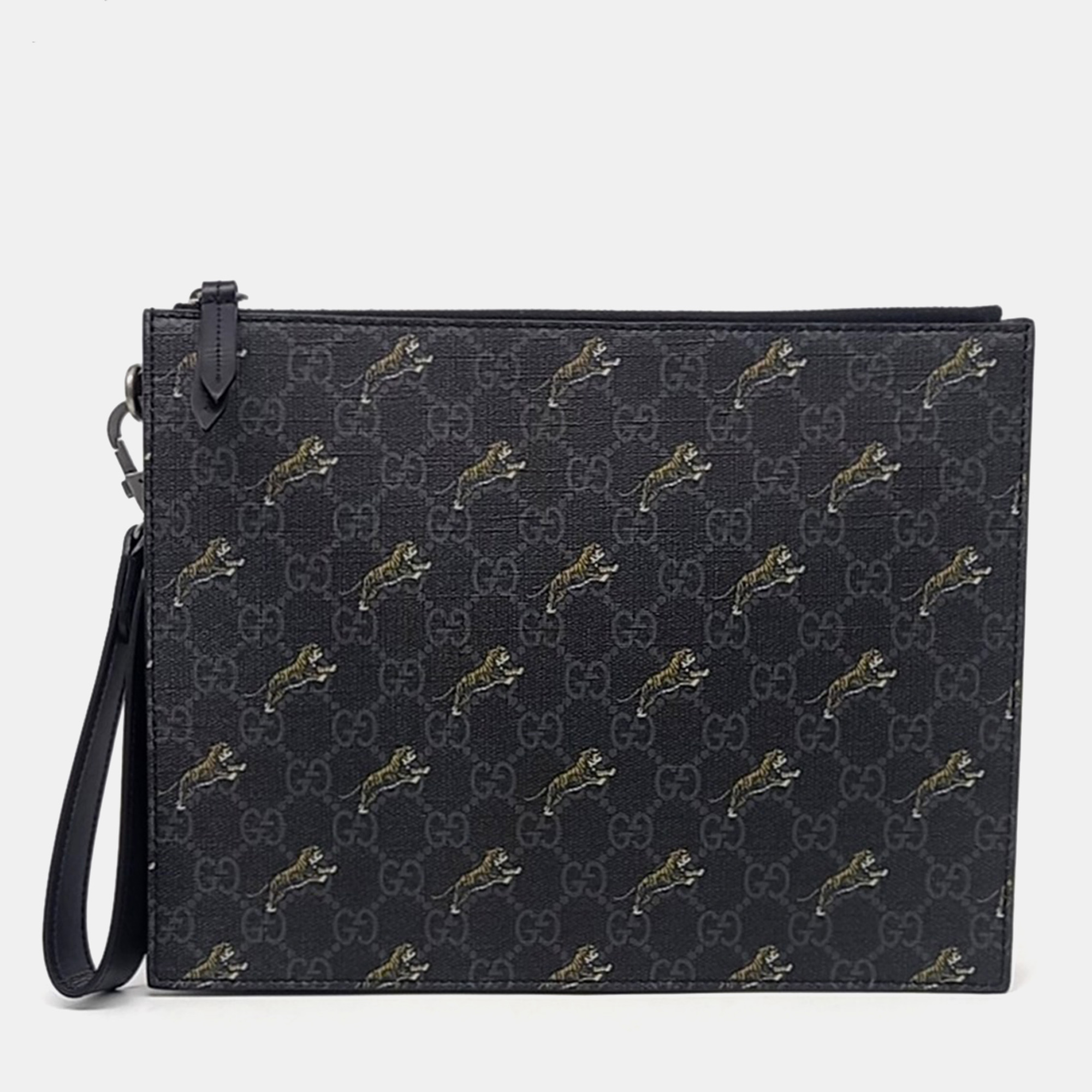 

Gucci Grey PVC Supreme GG Clutch