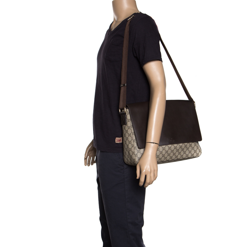 

Gucci Beige/Brown GG Surpreme Canvas and Leather Messenger Bag