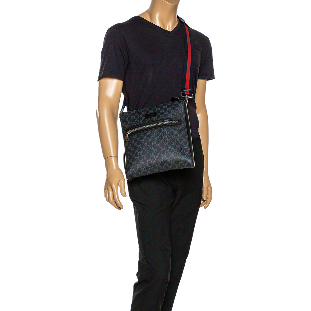 

Gucci Black GG Supreme Canvas and Leather Messenger Bag