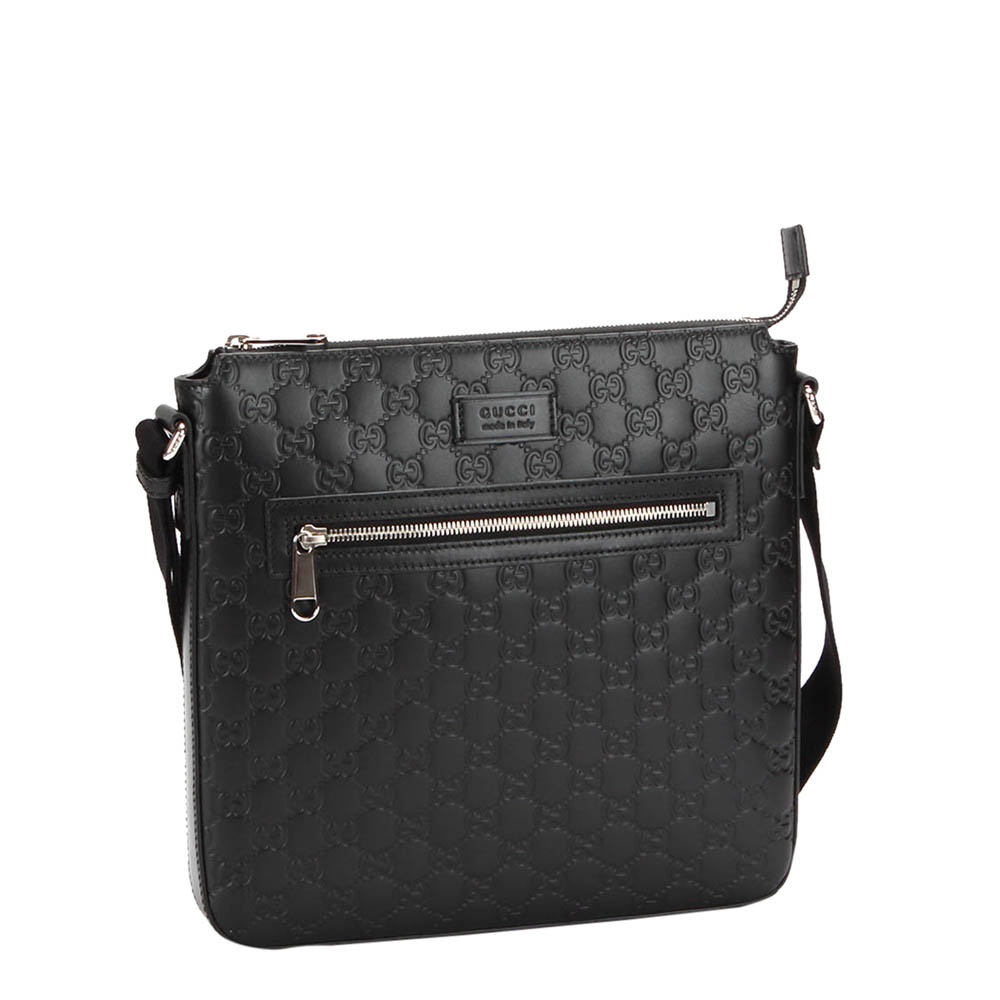 

Gucci Black Guccissima Leather Crossbody Bag