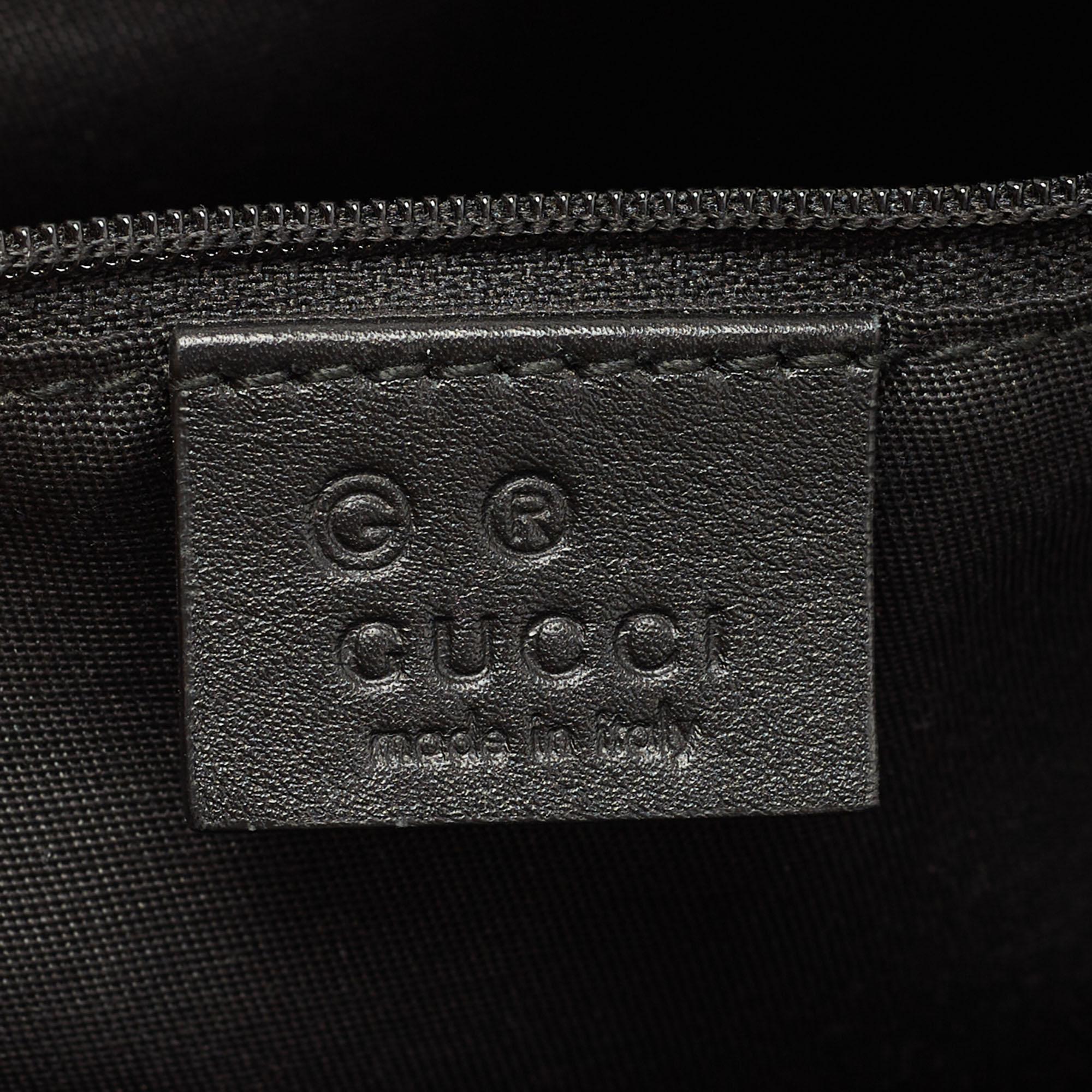 Gucci GG Microguccissima Toiletry Bag – FUTURO