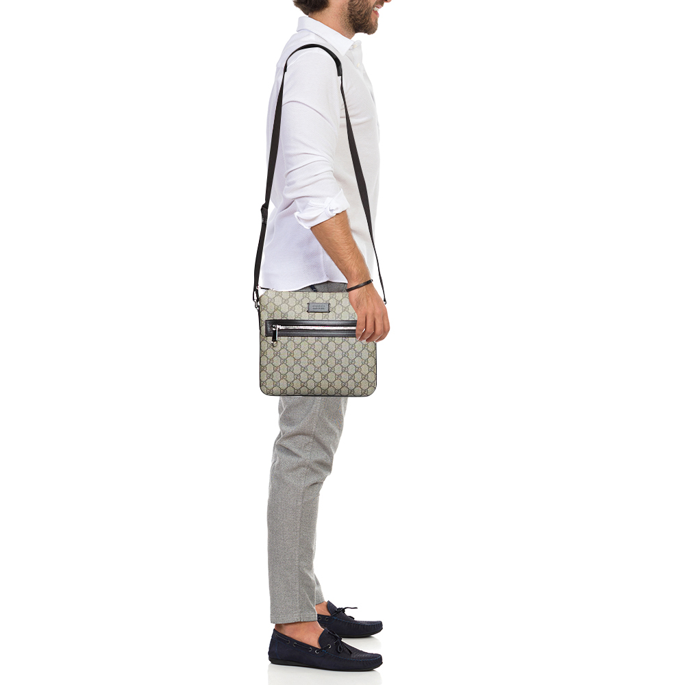 

Gucci Dark Brown/Beige GG Supreme Canvas and Leather Messenger Bag