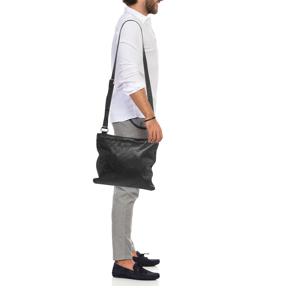 

Gucci Black Guccissima Leather Slim Messenger Bag