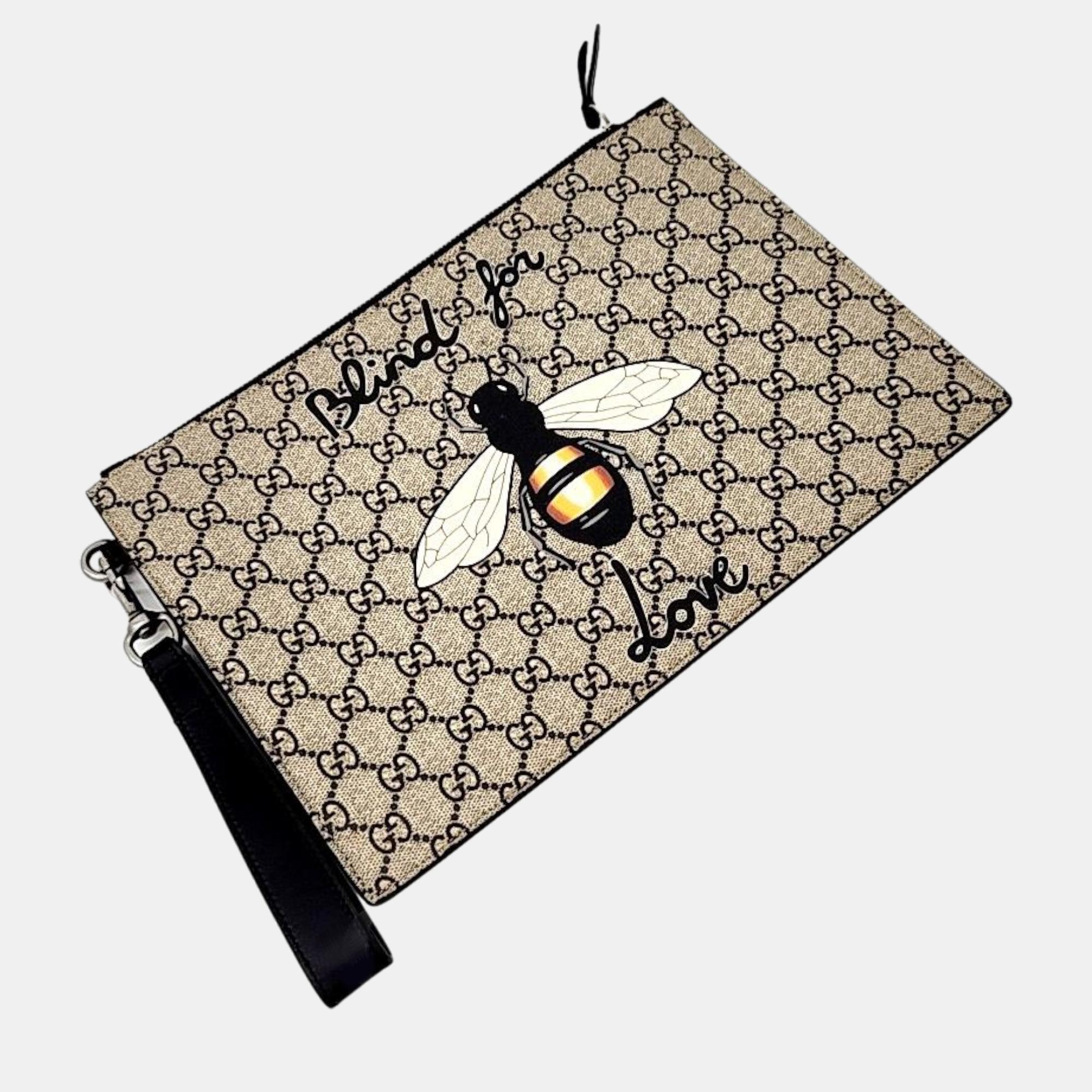 

Gucci GG Supreme Clutch (473904), Beige