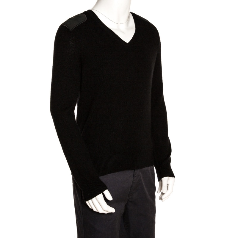 

Gucci Black Cashmere Wool Leather Patch Detail V Neck Sweater