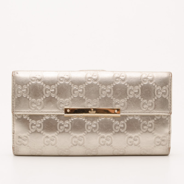 مملوكة مسبقًا Gucci Silver Guccissima Continental Wallet 