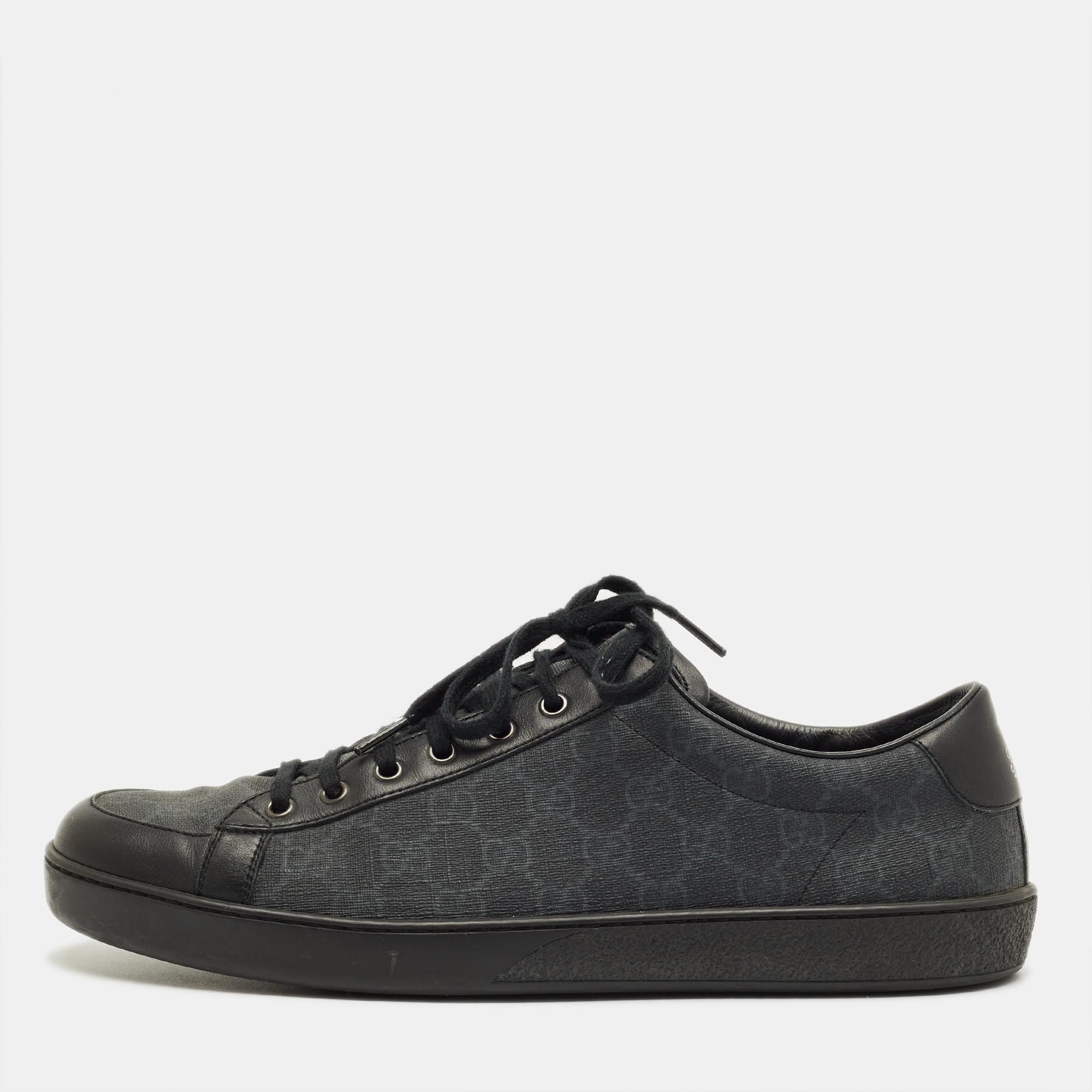 Click to view more detailed imagery on our partner's website Pre-owned Gucci Black Gg Canvas And Leather Lace Up Sneakers Size 45