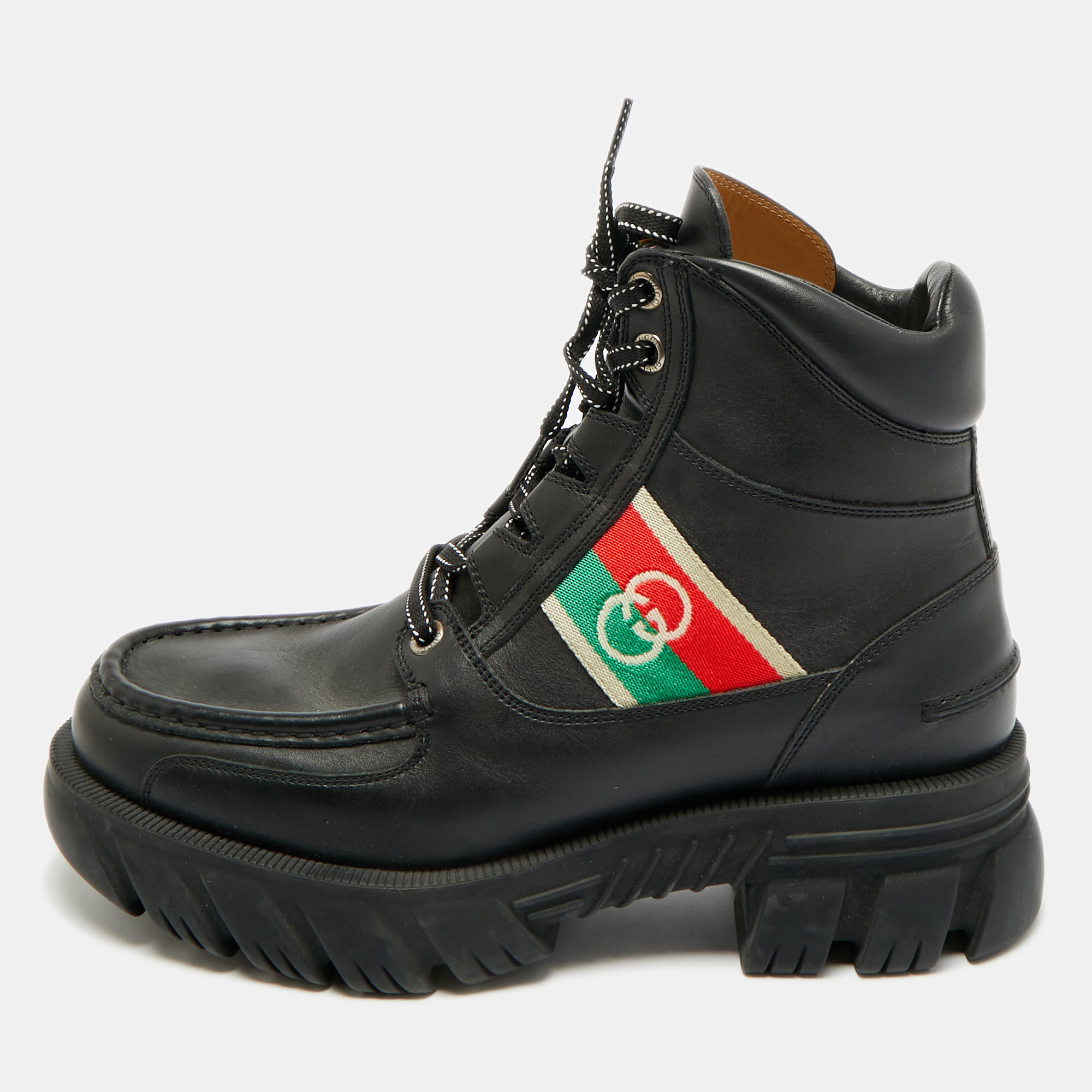 Click to view more detailed imagery on our partner's website Pre-owned Gucci Interlocking G Size 42 Black Leather Ankle Boots