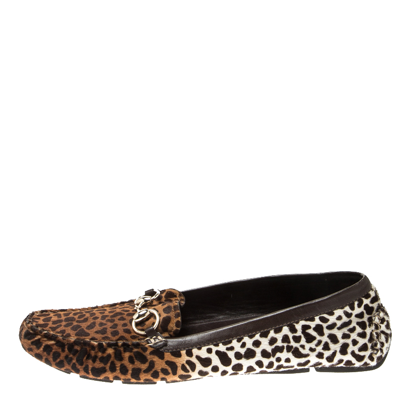 

Gucci Brown/White Leopard Print Calfhair Horsebit Detail Slip On Loafers Size