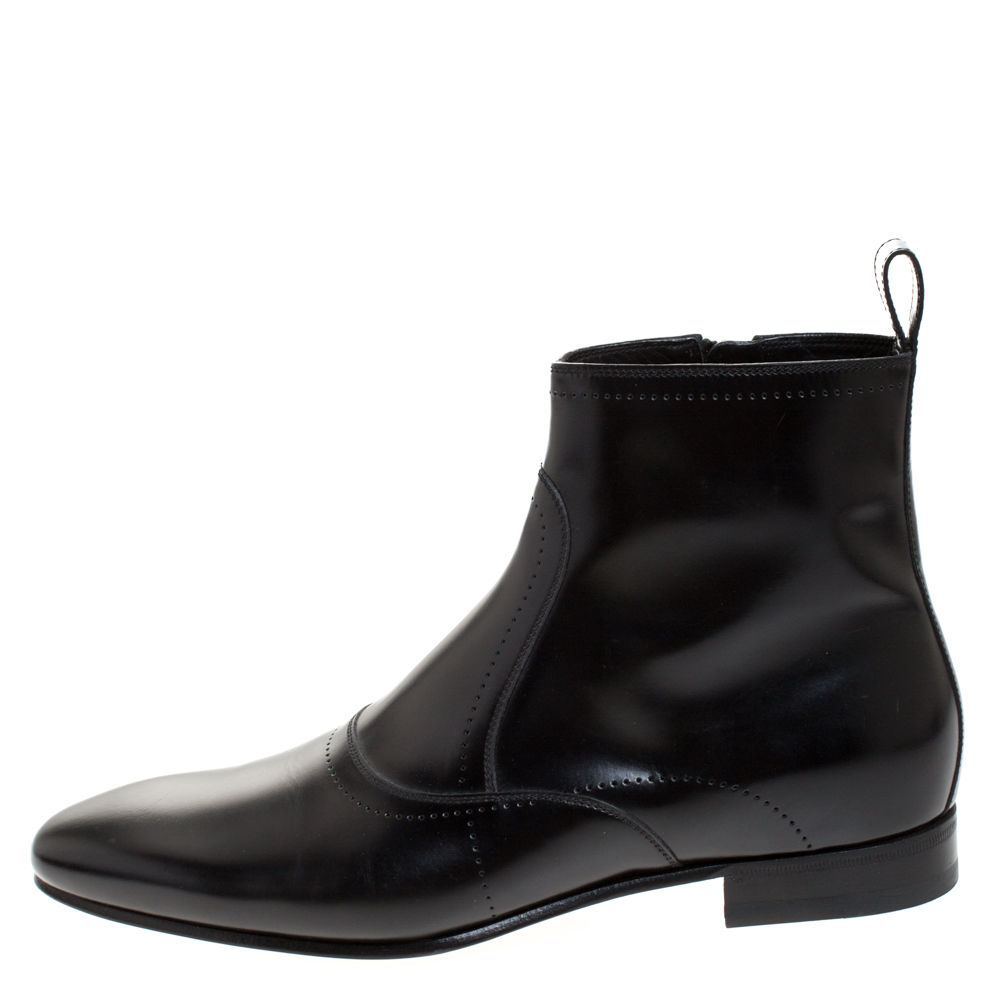 

Gucci Black Leather Ankle Boots Size