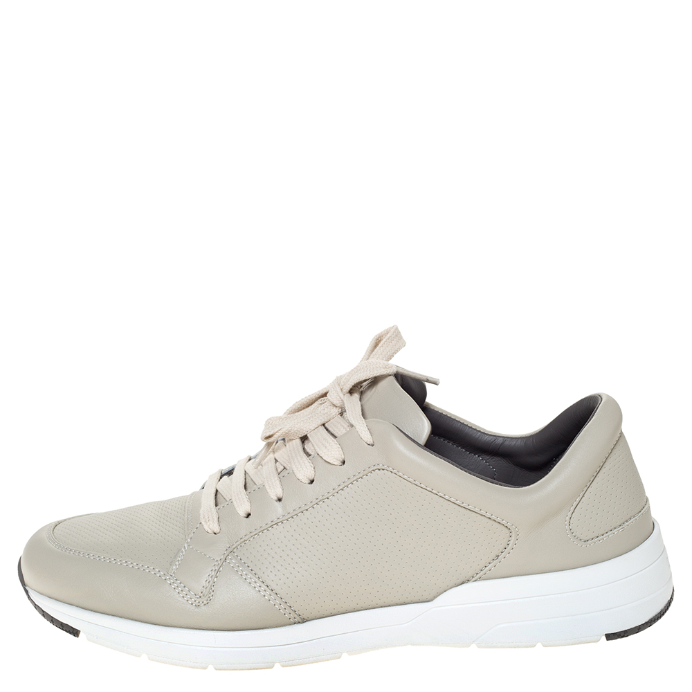

Gucci Grey Leather Low Top Lace Up Sneakers Size