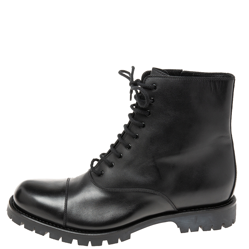 

Gucci Black Leather Lace-Up Platform Combat Boots Size