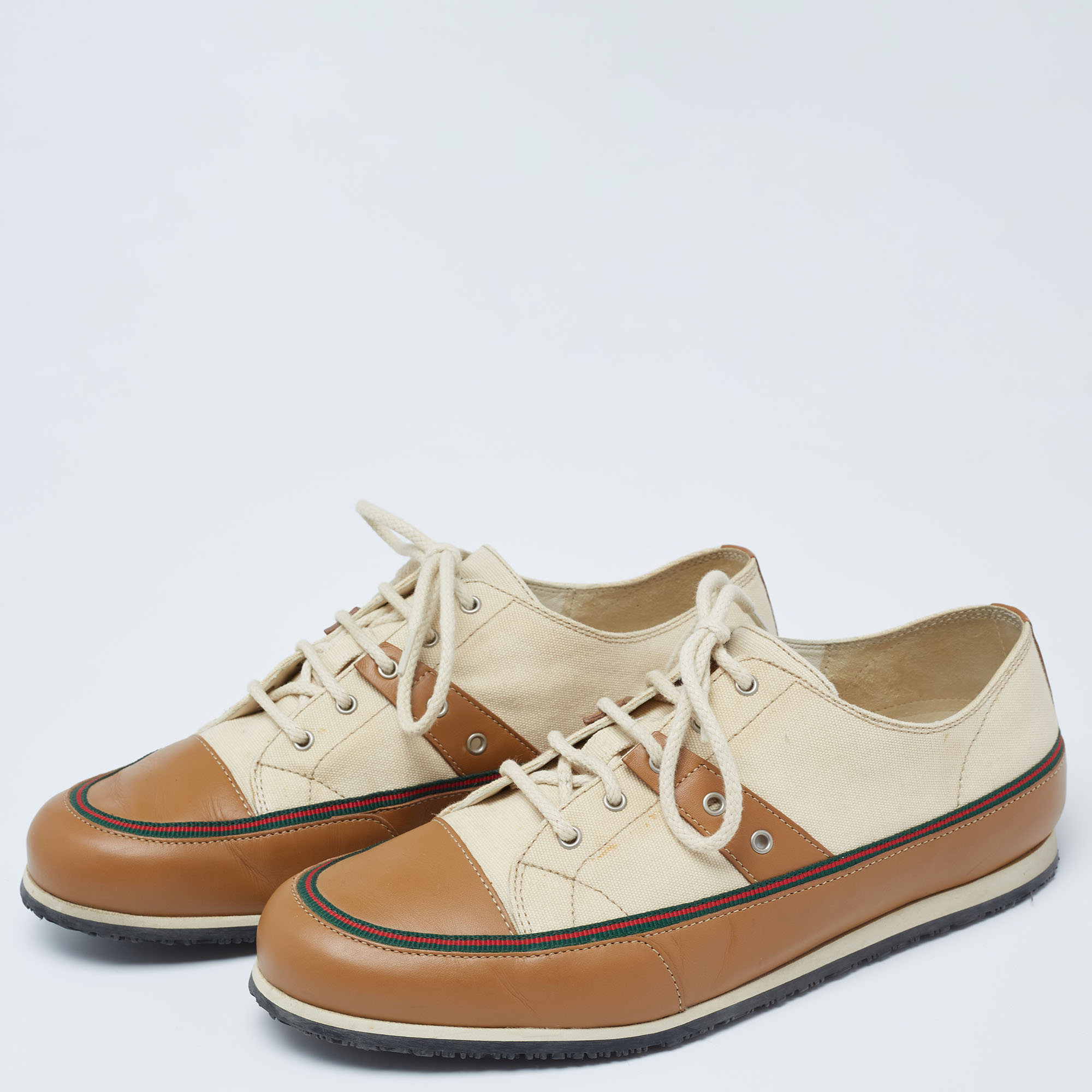 

Gucci Cream/Brown Leather And Canvas Lace Up Sneakers Size