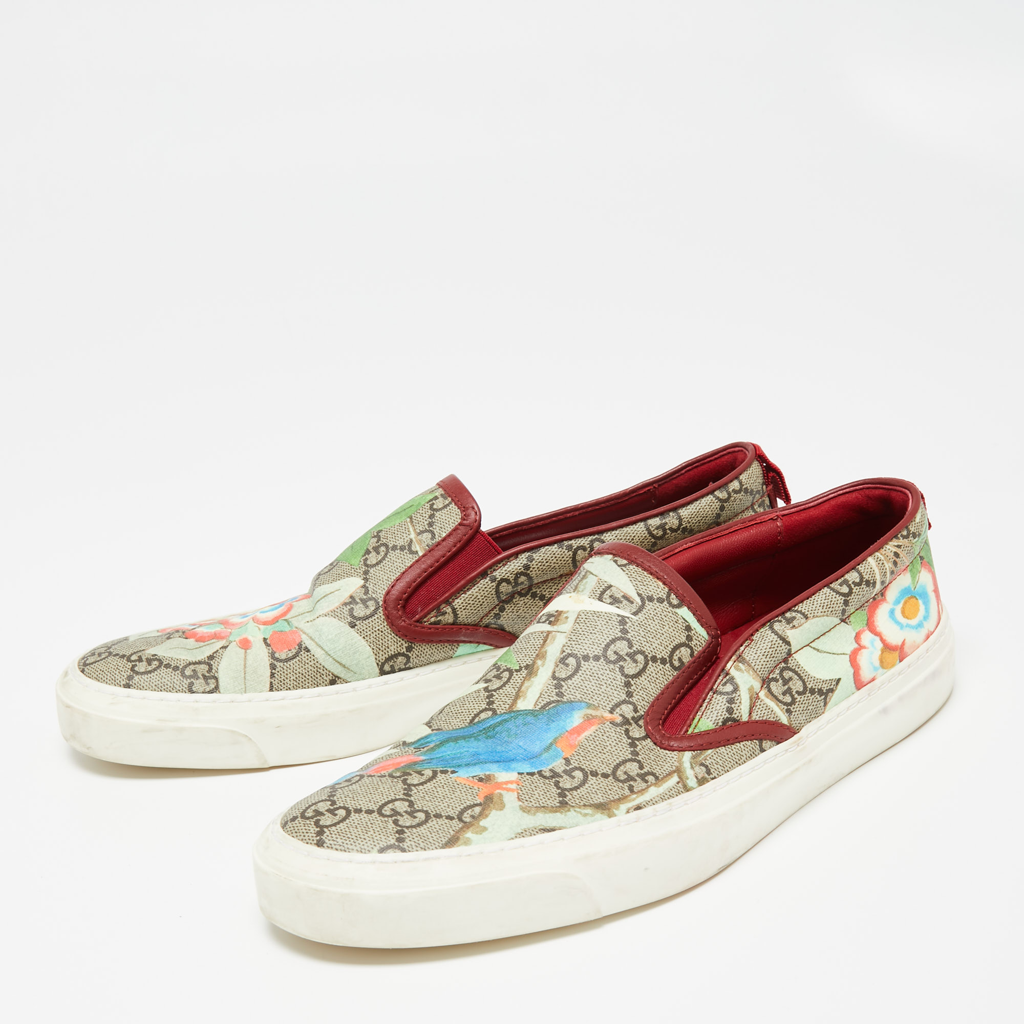 

Gucci Multicolor GG Supreme Blooms Printed Canvas Slip On Sneakers Size
